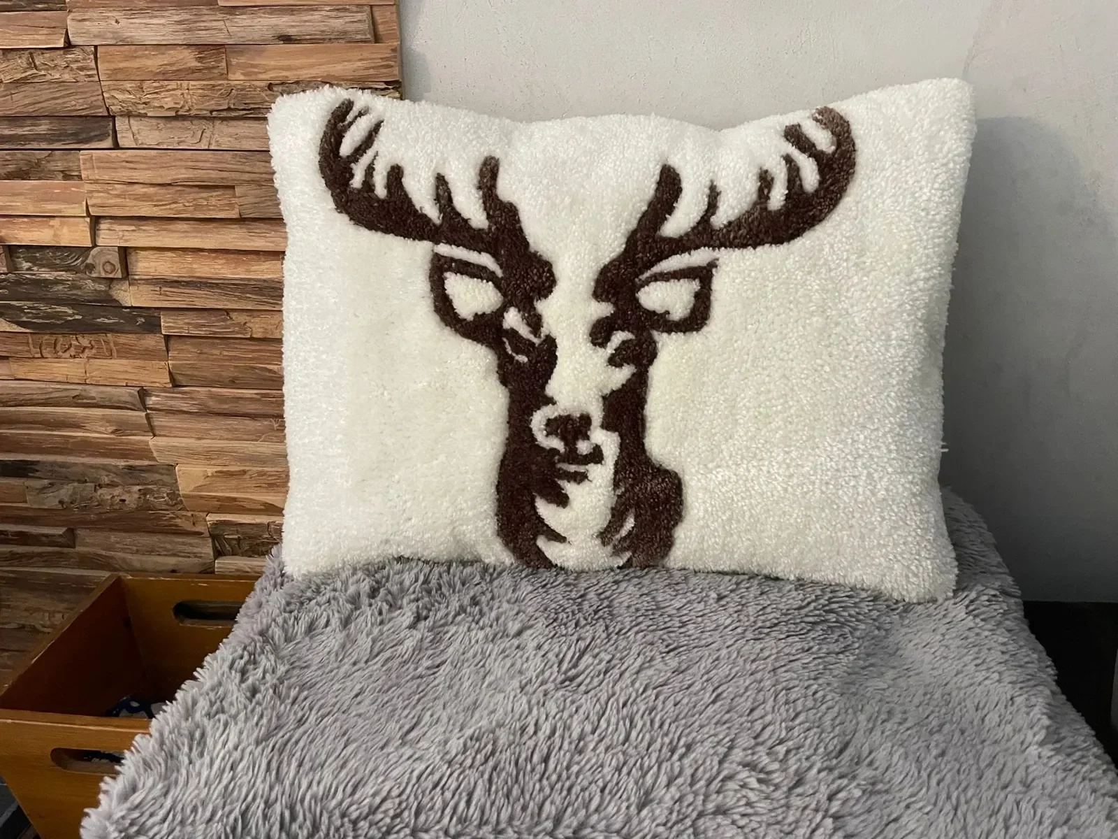 Coussin-Cerf.webp