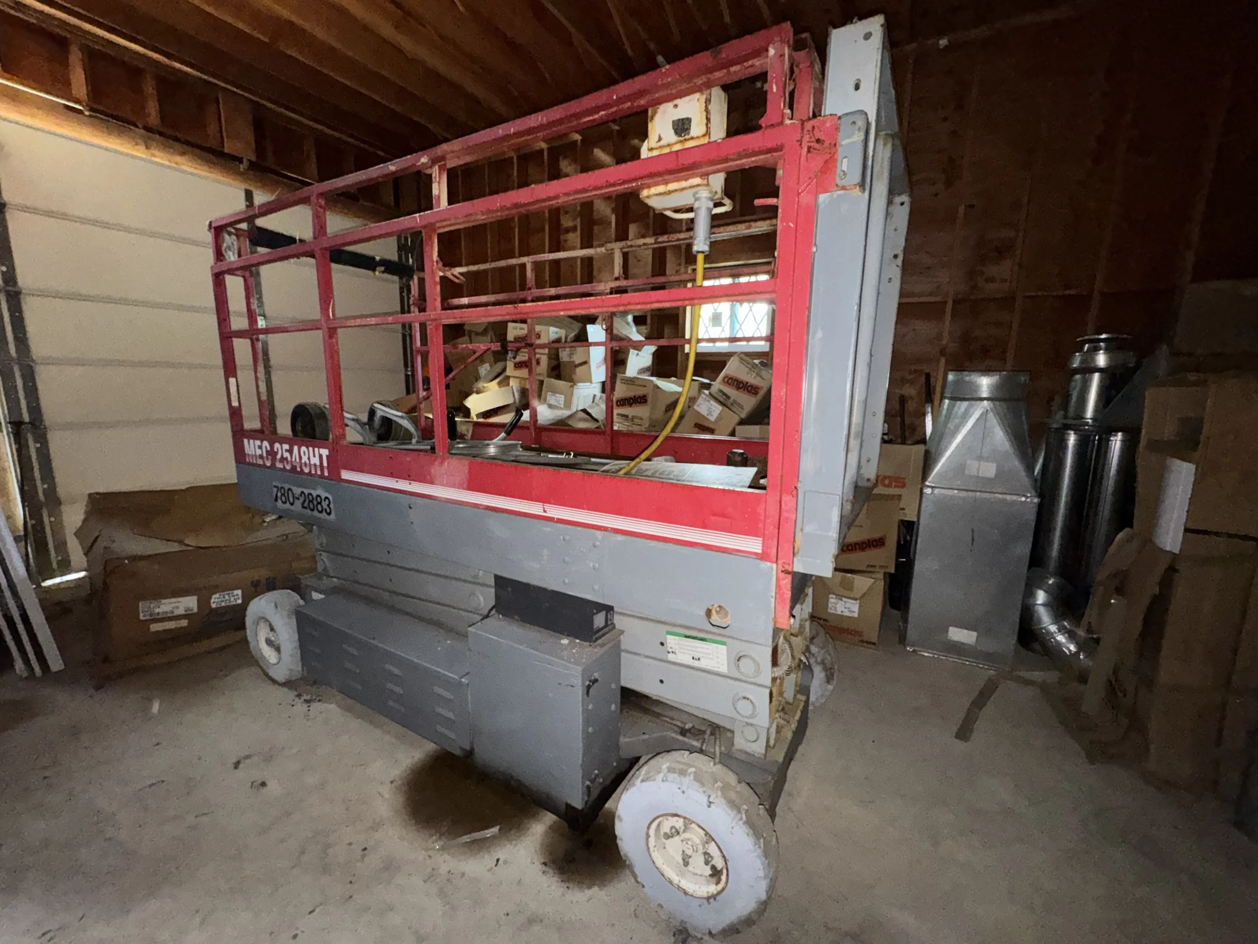 MEC 2548HT Electric Scissor Lift
