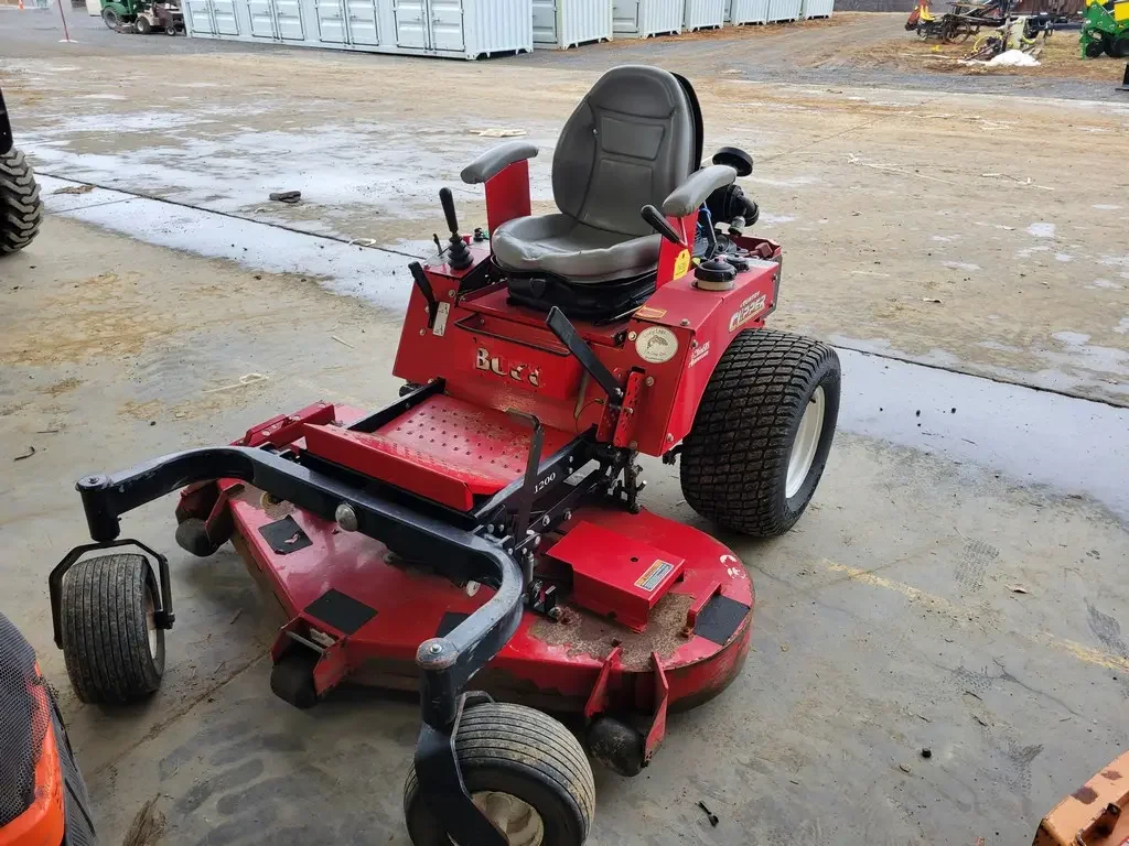 Country Clipper SR1200 Boss Zero Turn Mower