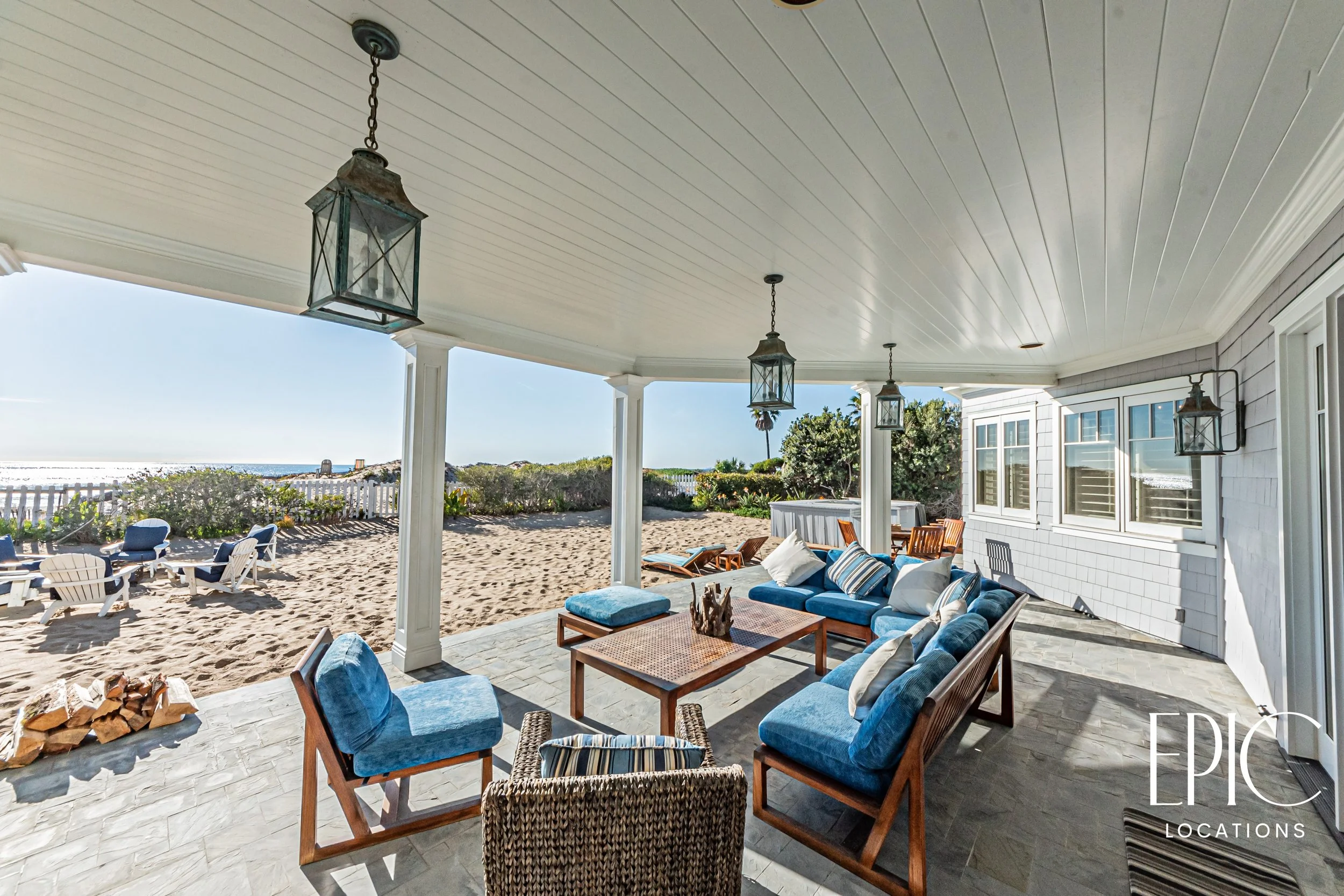 31 outdoor seating (1).jpg