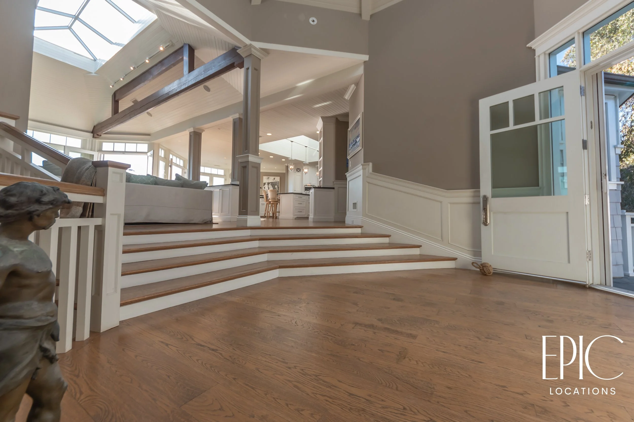 30760 Broadbeach-71.jpg