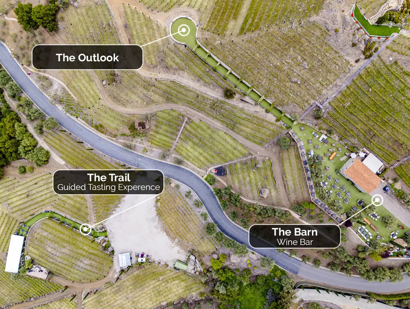 cielo-farms-the-barn-and-the-trail_r1 copy.webp