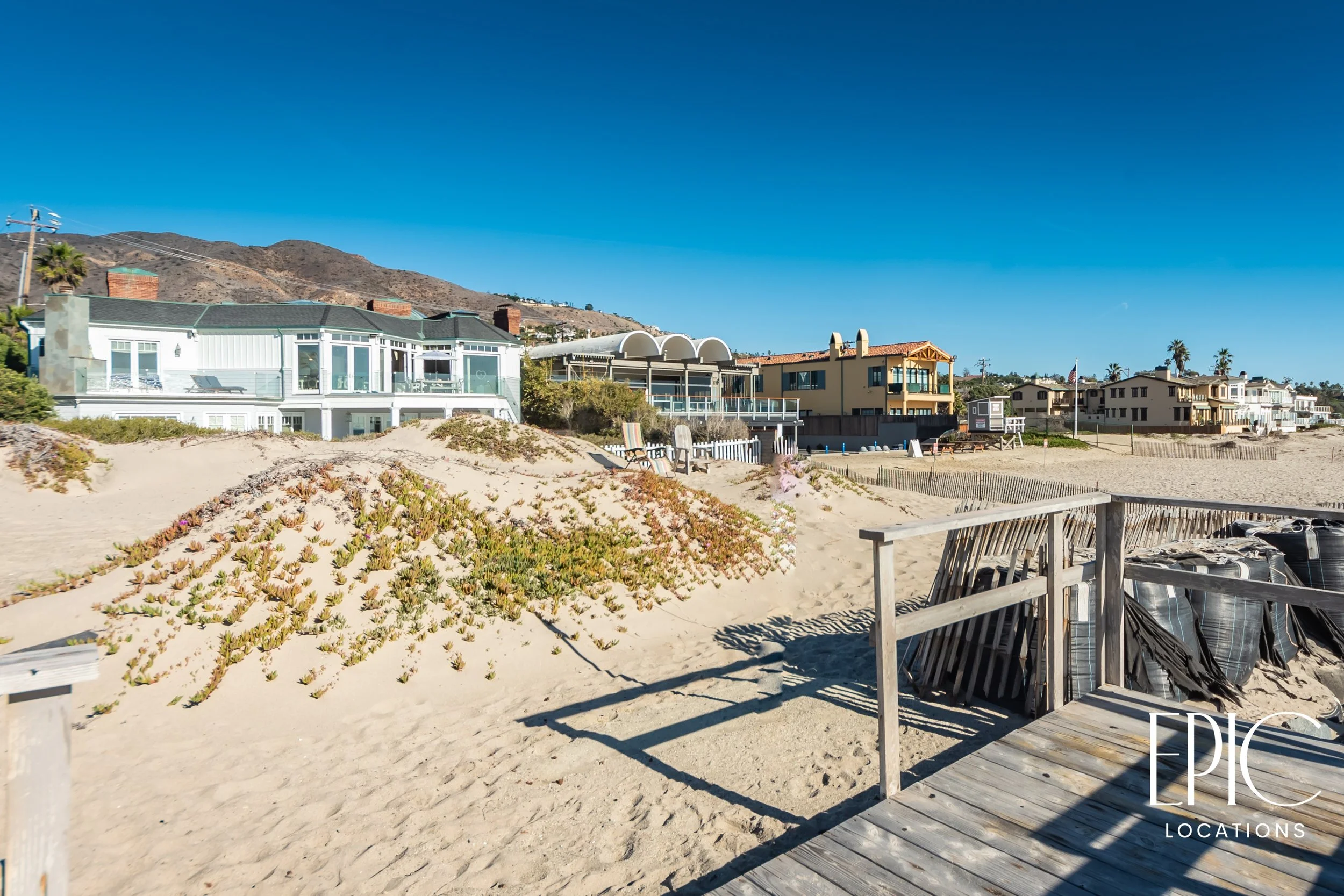 34 beach deck (1).jpg