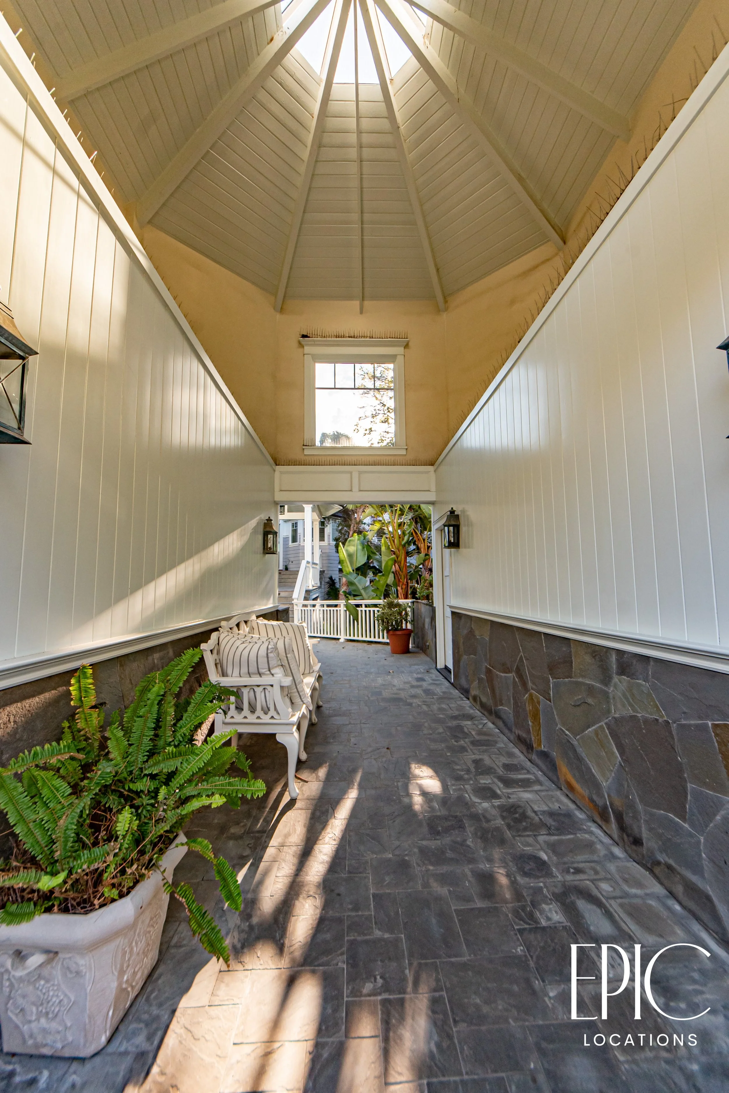 30760 Broadbeach-120.jpg