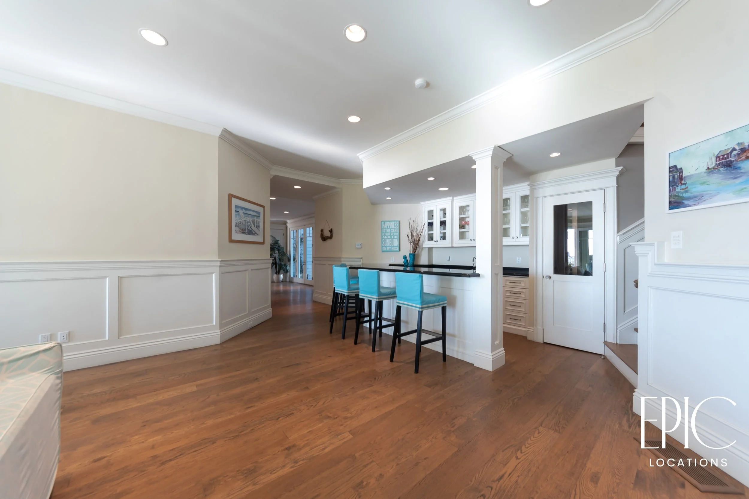 30760 Broadbeach-76.jpg