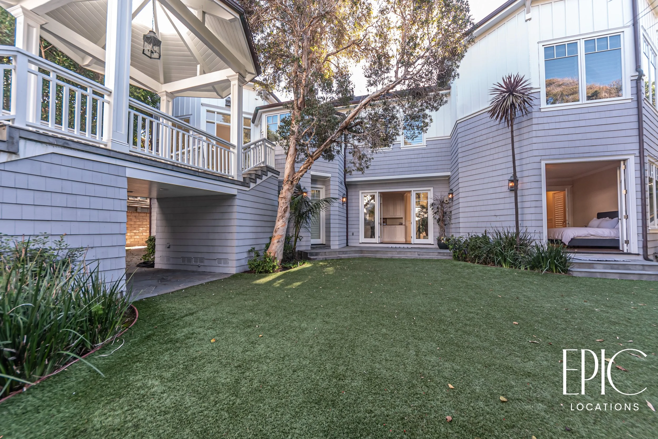 30760 Broadbeach-83.jpg