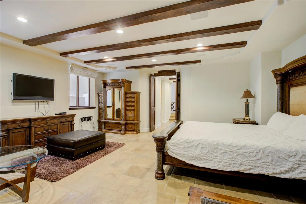 30-The Strand-030.jpg