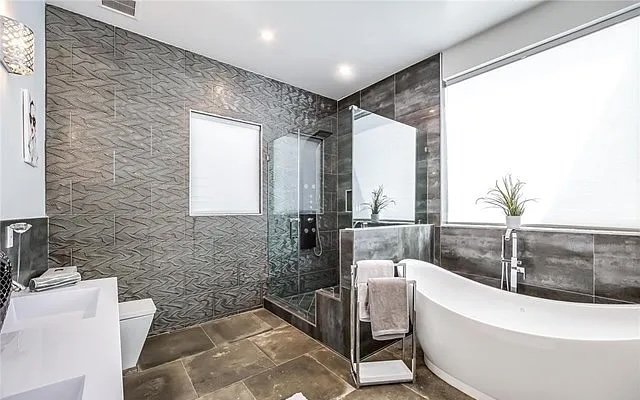 Marco Master Bath.jpg