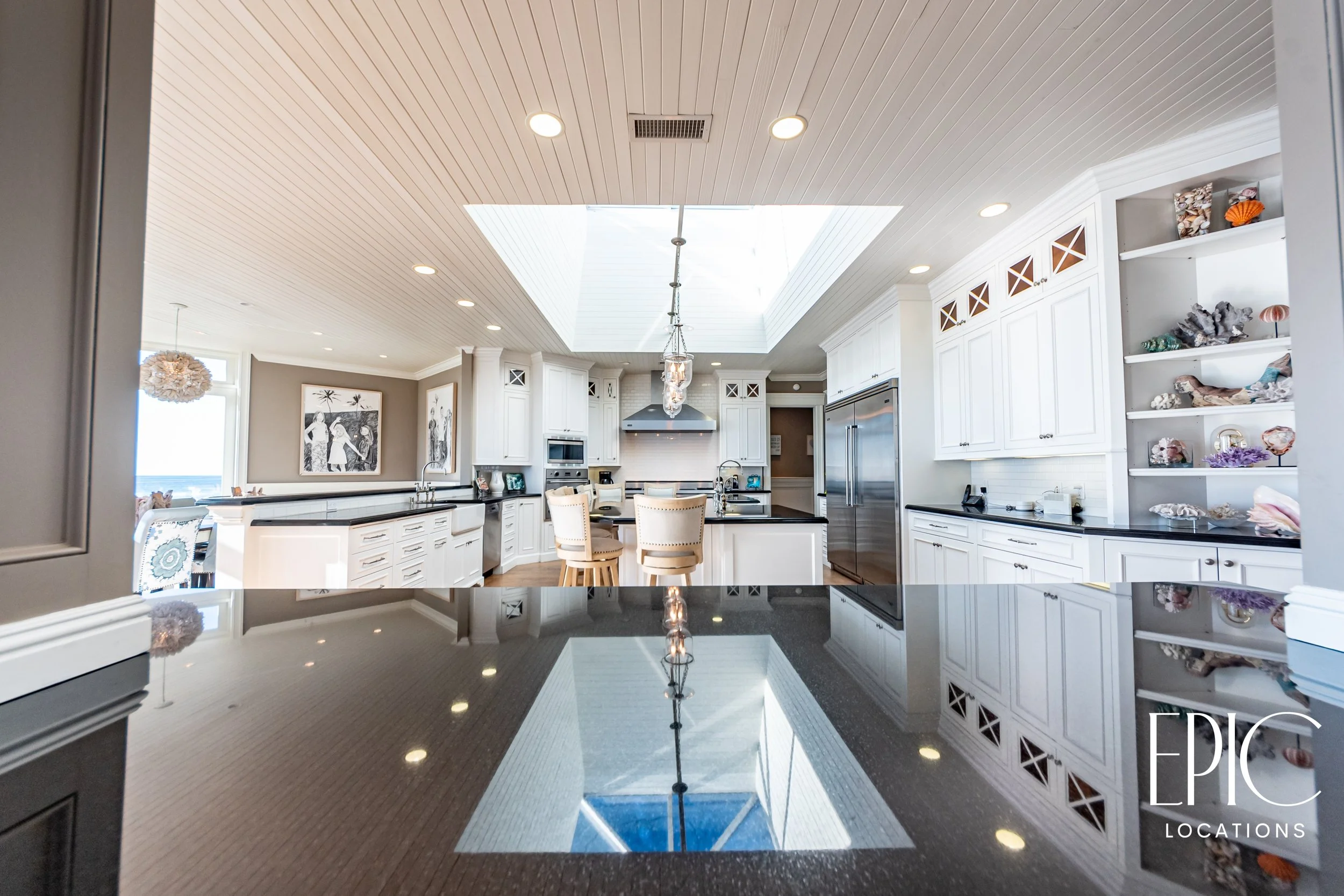 30760 Broadbeach-10.jpg