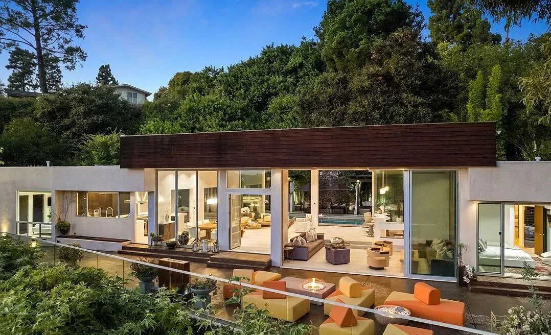 Frame | Beverly Crest