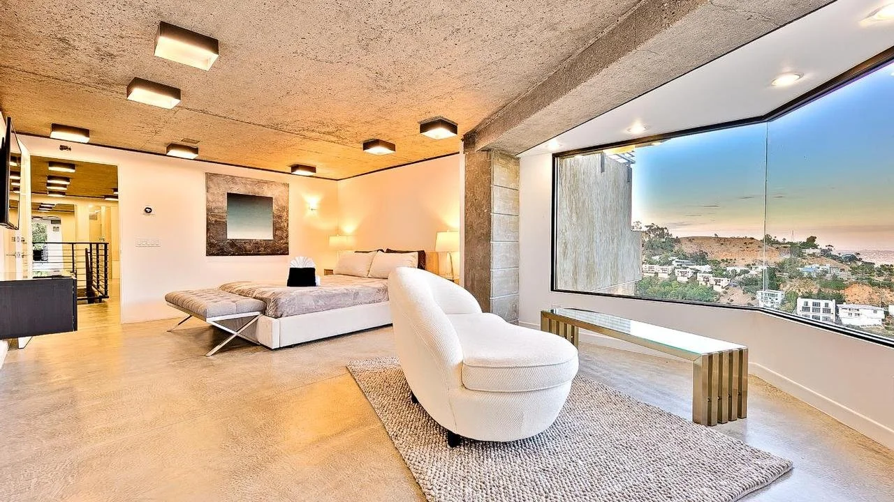 Vista | Beverly Hills