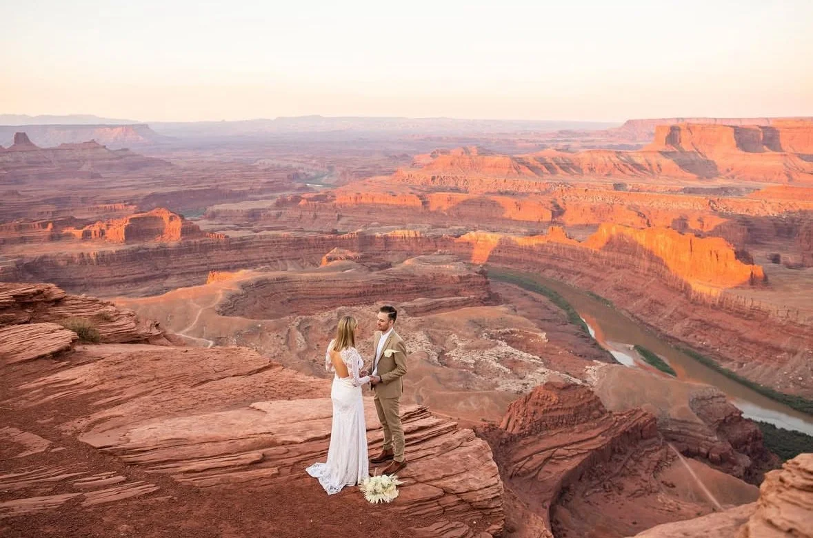 Elopements & Portraits