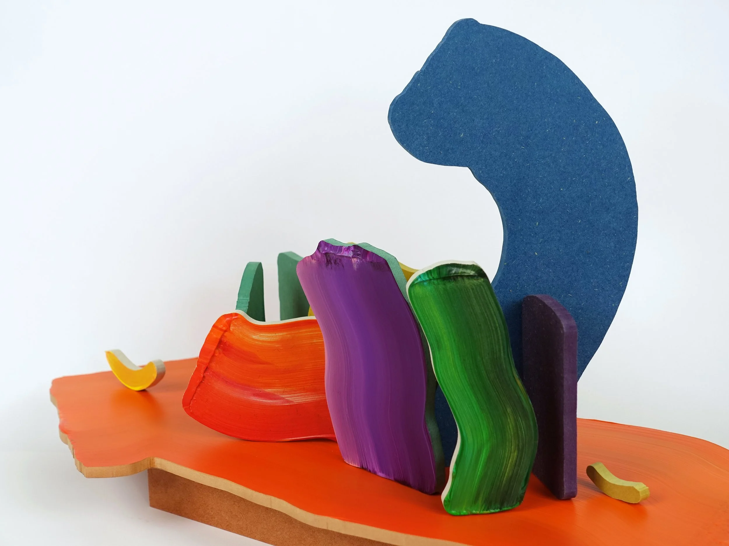 nature morte - acrylique sur bois  - 59x28x35cm - 2026 - Romain Laveille 04.jpg