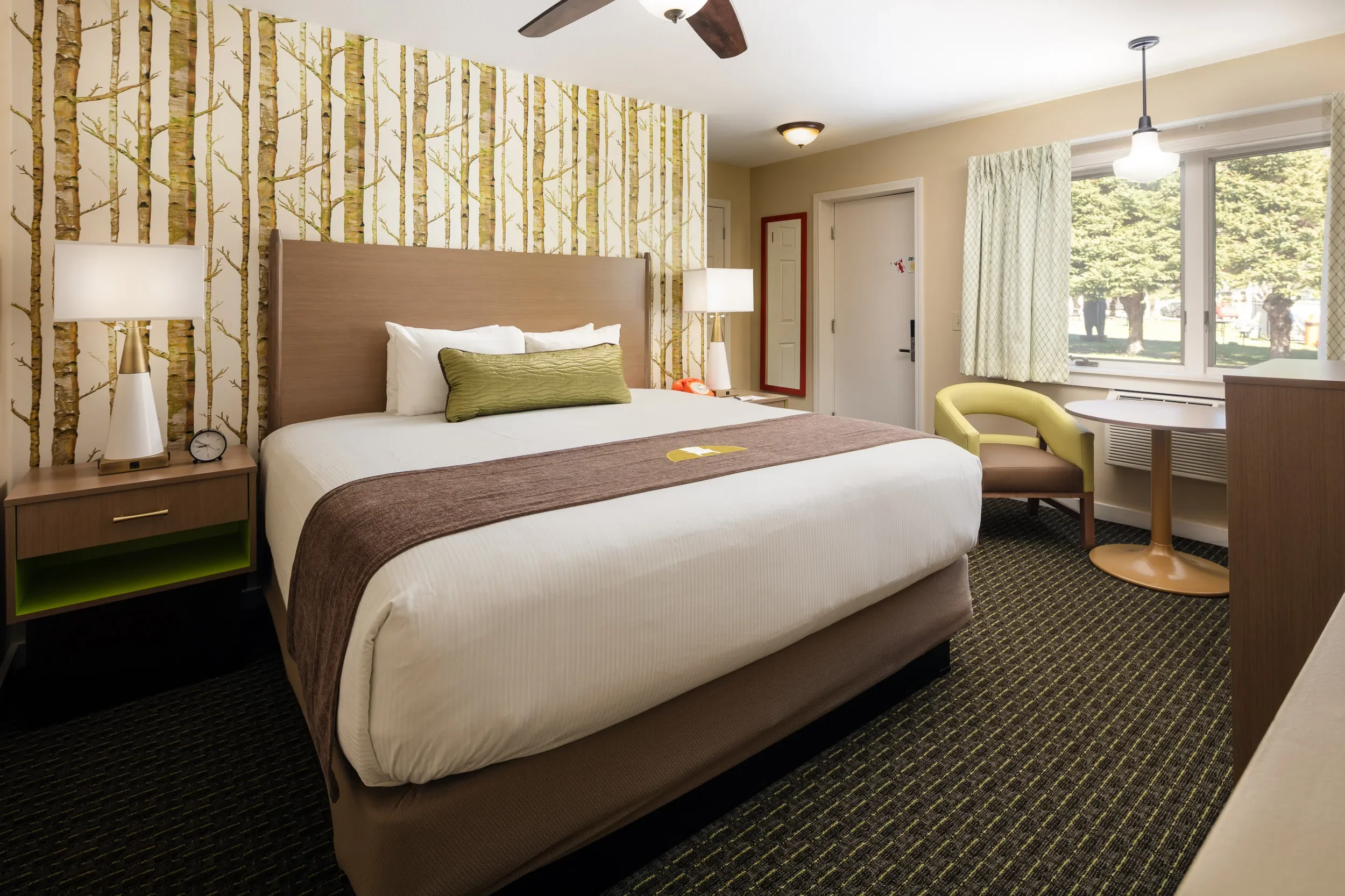 Bar Harbor Motel-Kevin-Edge-Photography-11.webp