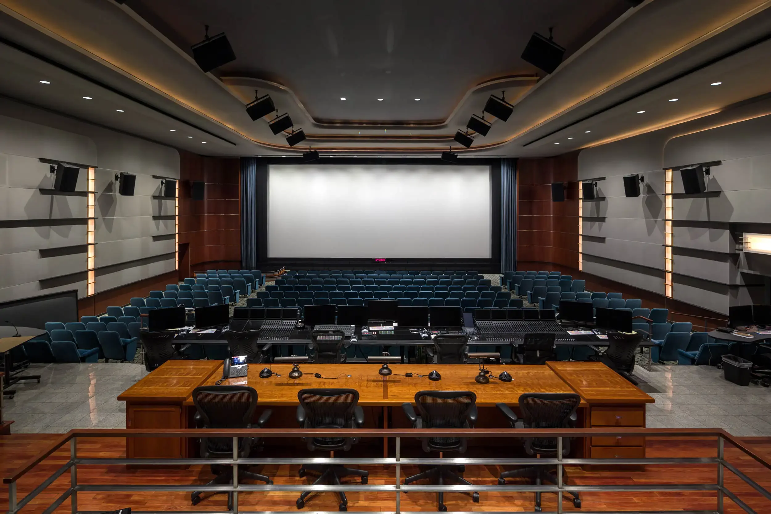 Carey Grant Theater-230419-kevin_edge_photography-337.webp