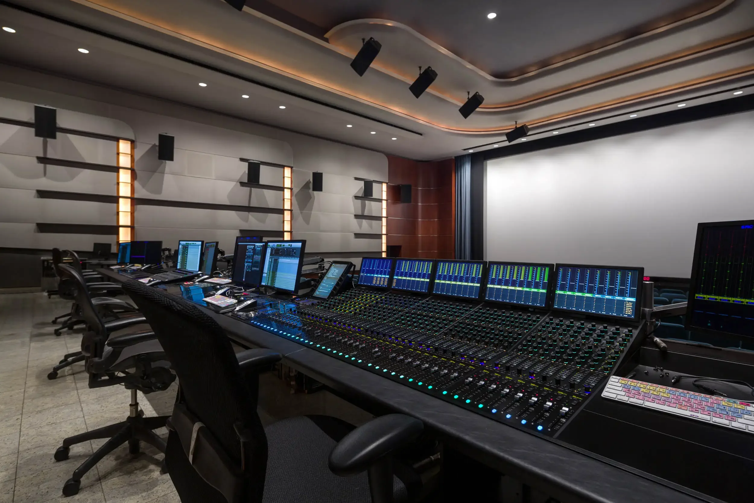 Carey Grant Theater-230419-kevin_edge_photography-338.webp