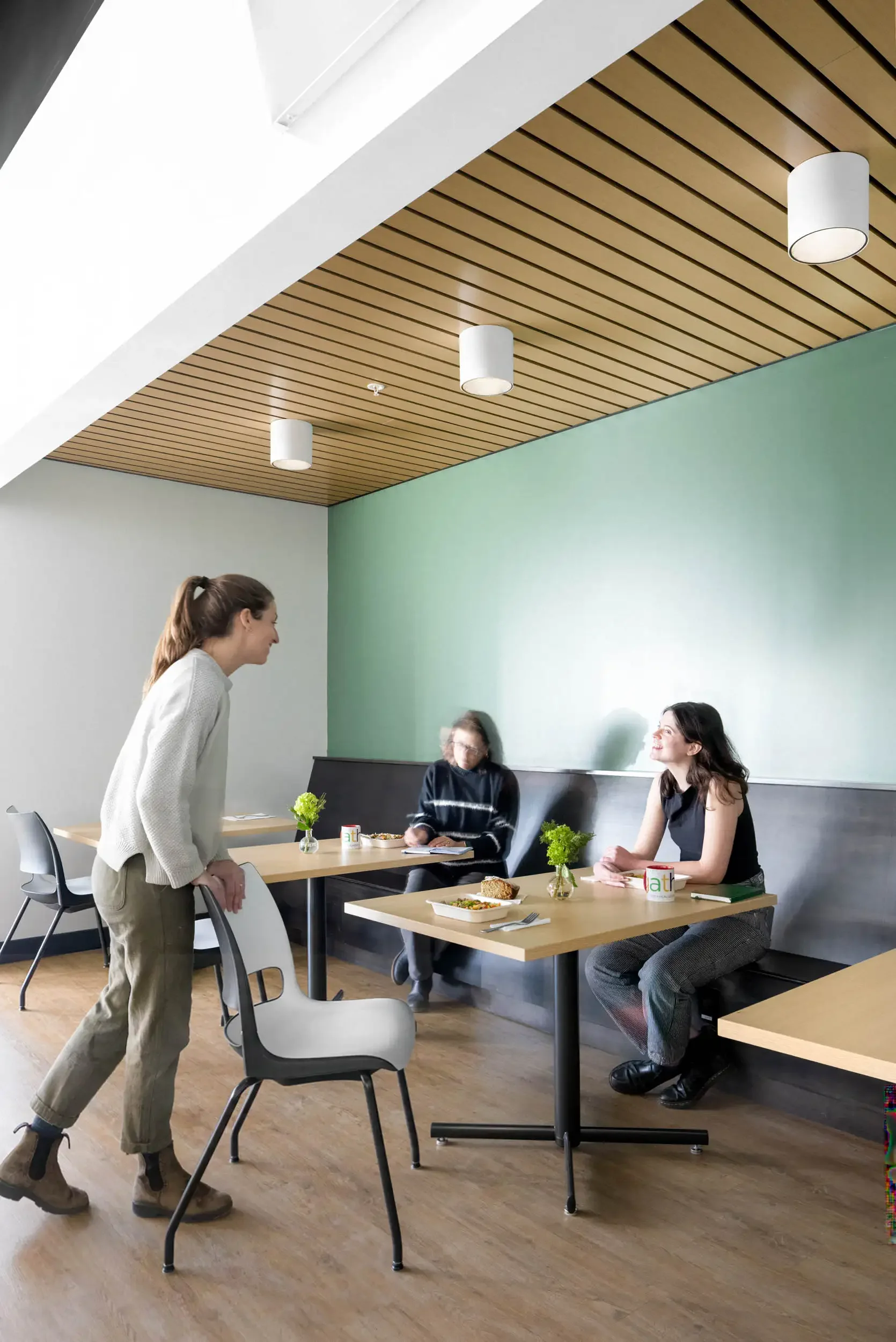 Gather Dining Room-251216-kevin_edge_photography-3081.webp