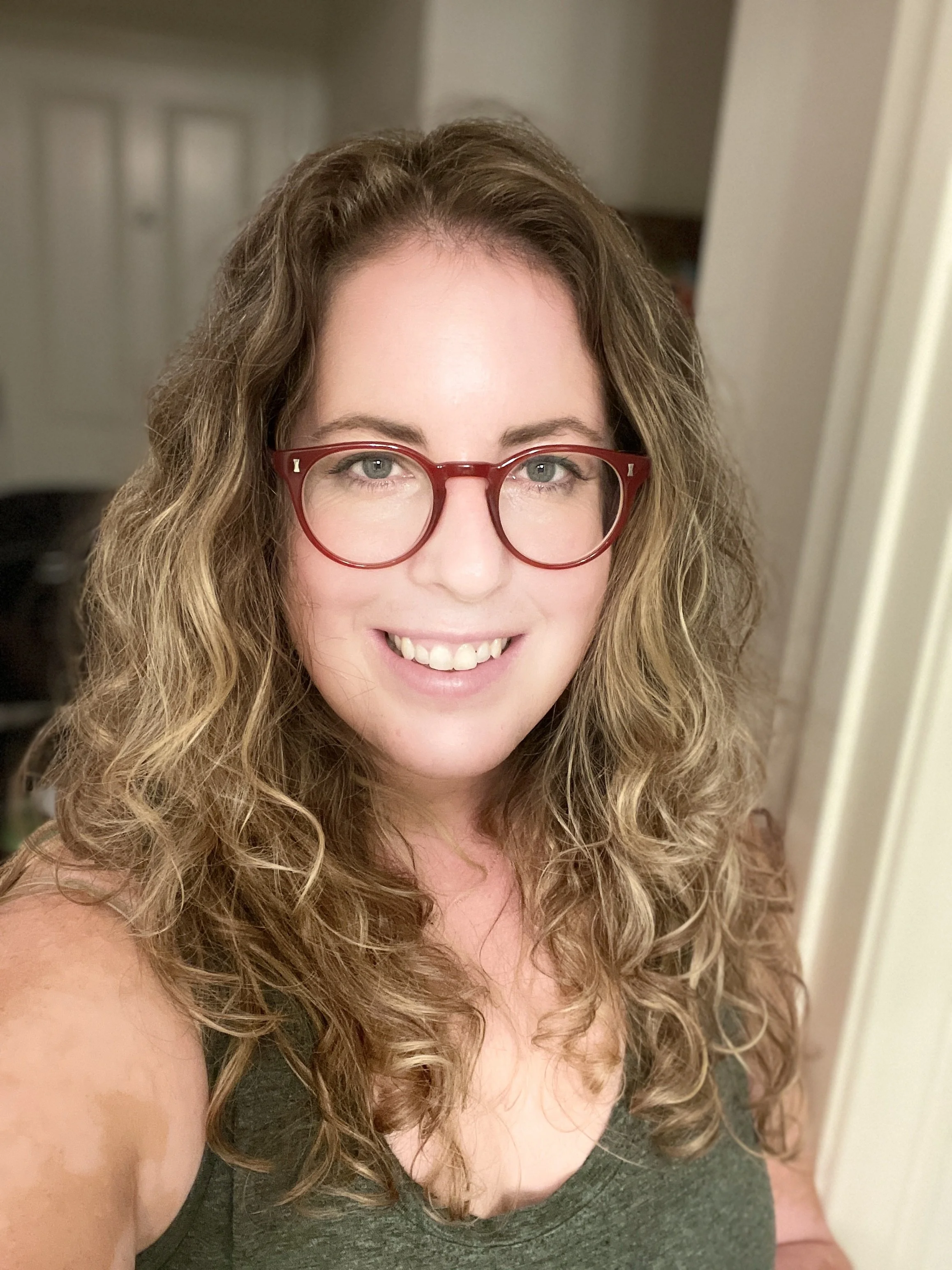 Elizabeth Charters owner of The Subtle Spark Therapeutics - Lymphatic Drainage, Craniosacral therapy, Energy healing, Reiki healing