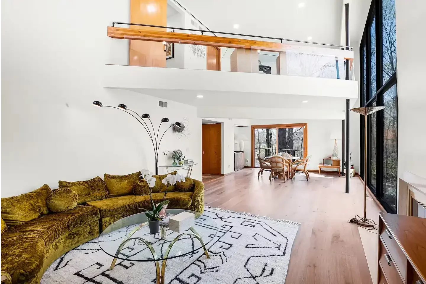 Parker-Architectural-Home-LR1-2.webp