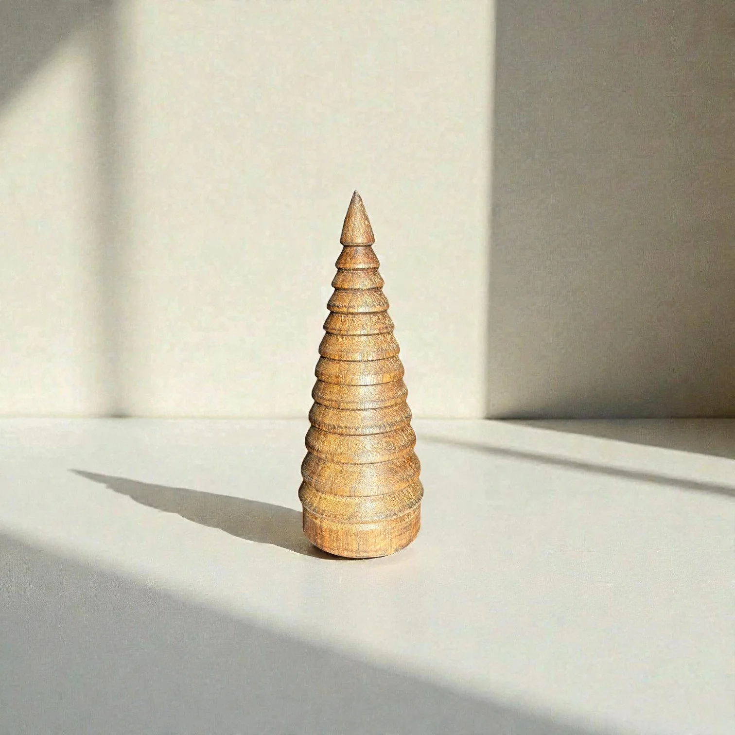 Holzbaum, gedrechselt