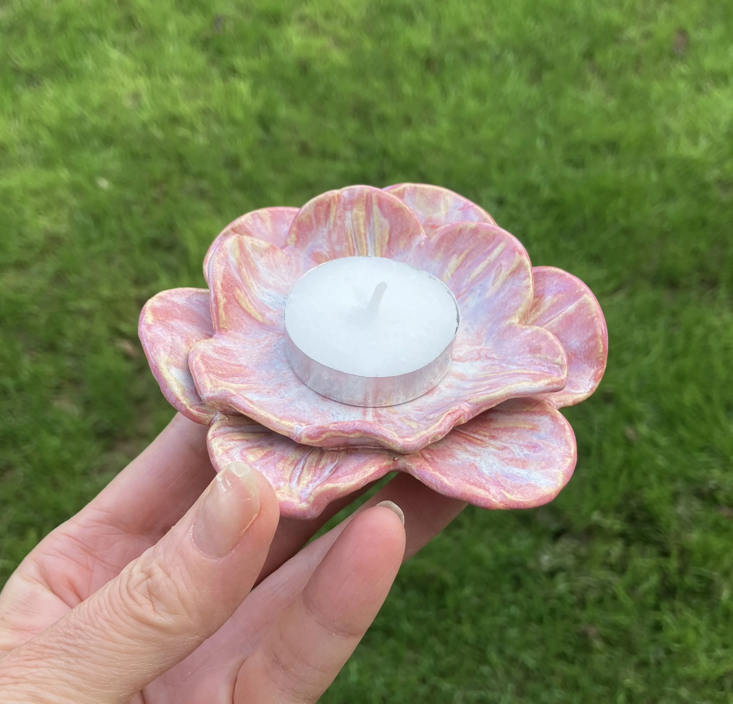 Flower tea light holder 3
