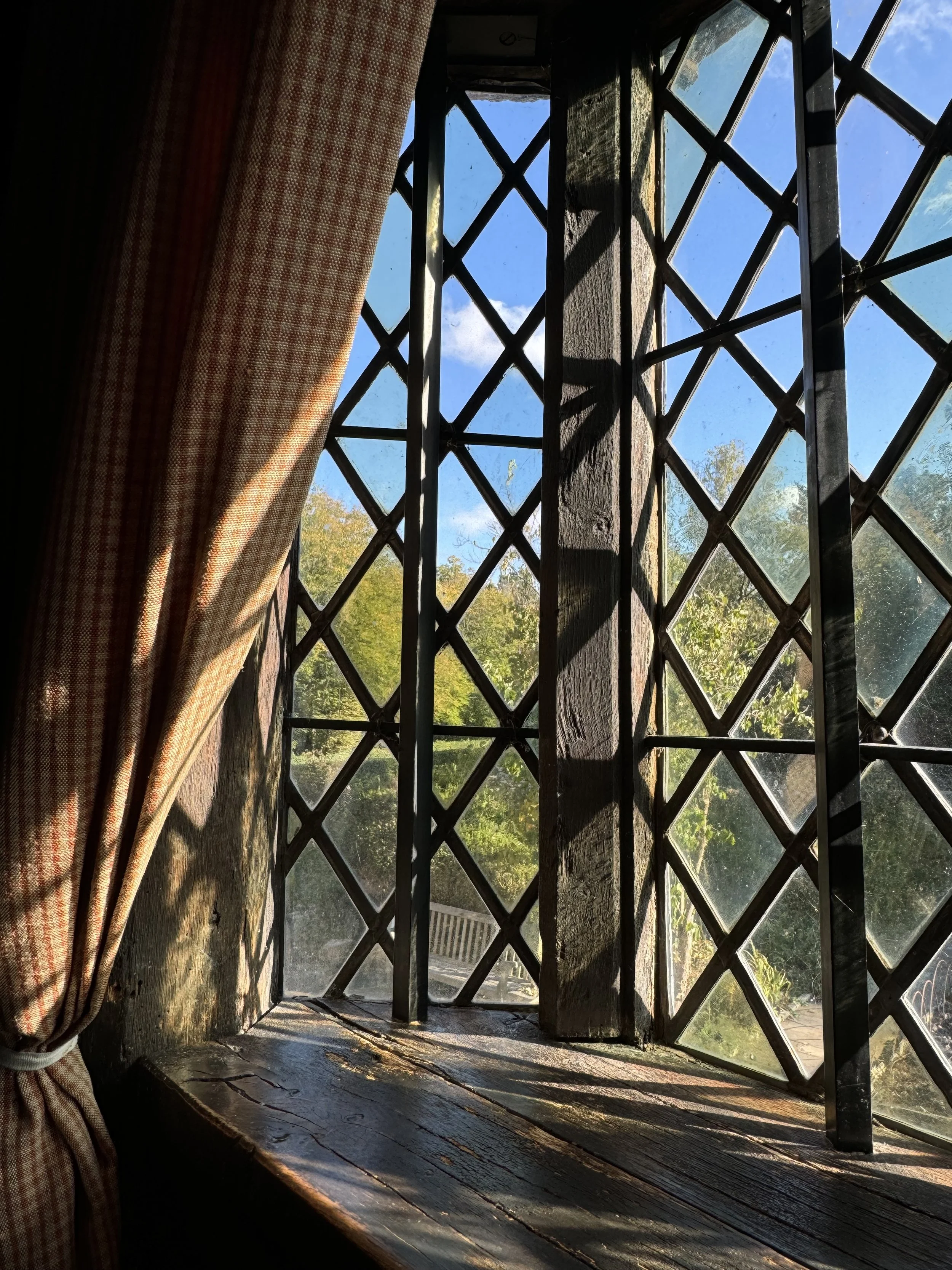 Anne Hathaway’s Cottage Window