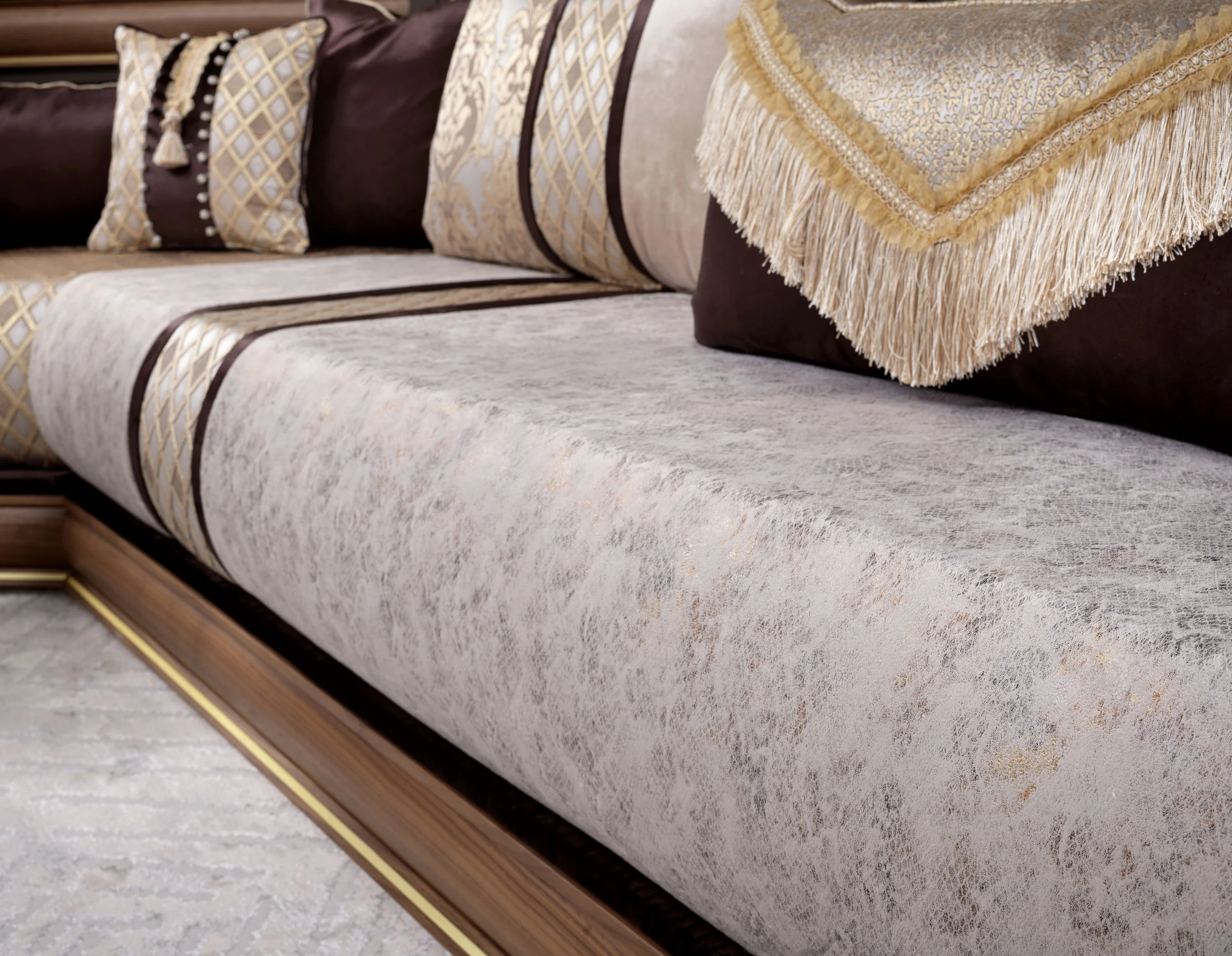 ALFA-ADONIS LUXURY_PART05.jpg