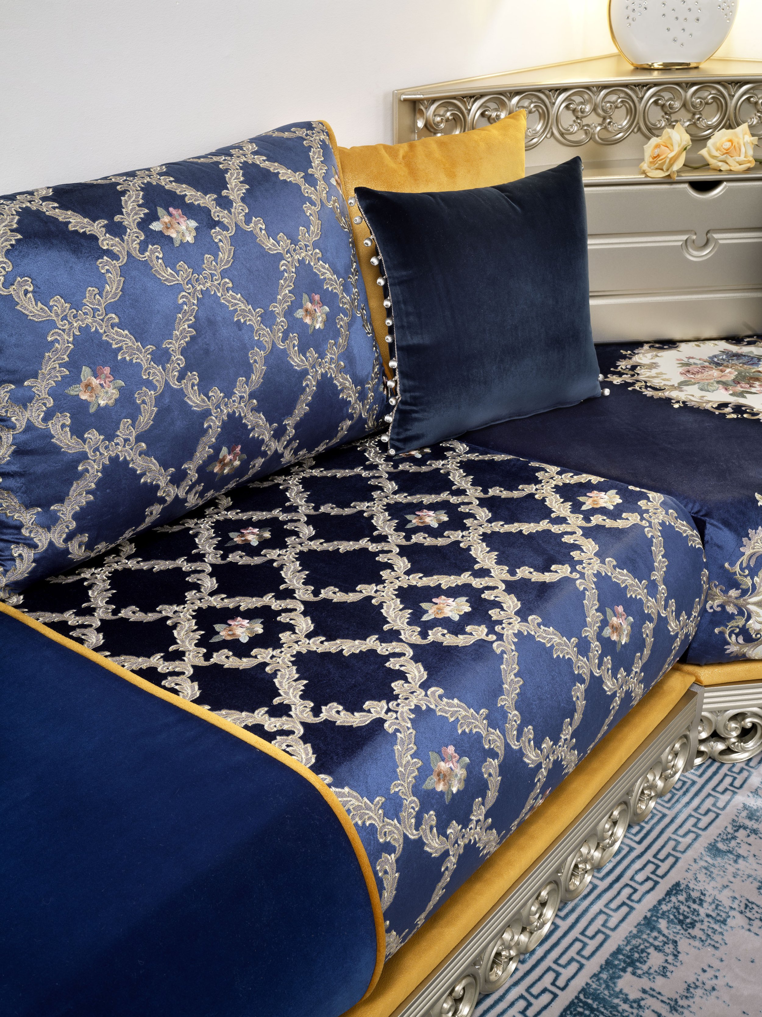 ARABESQUE-VENEZIA JES 136_PART03.jpg