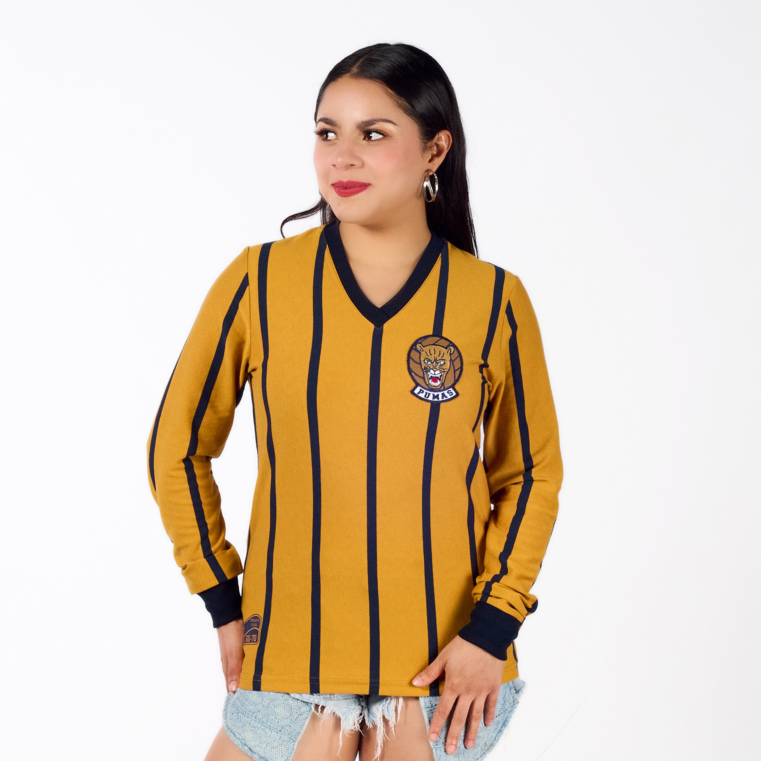 1962-1965 oro manga larga frente mujer.jpg