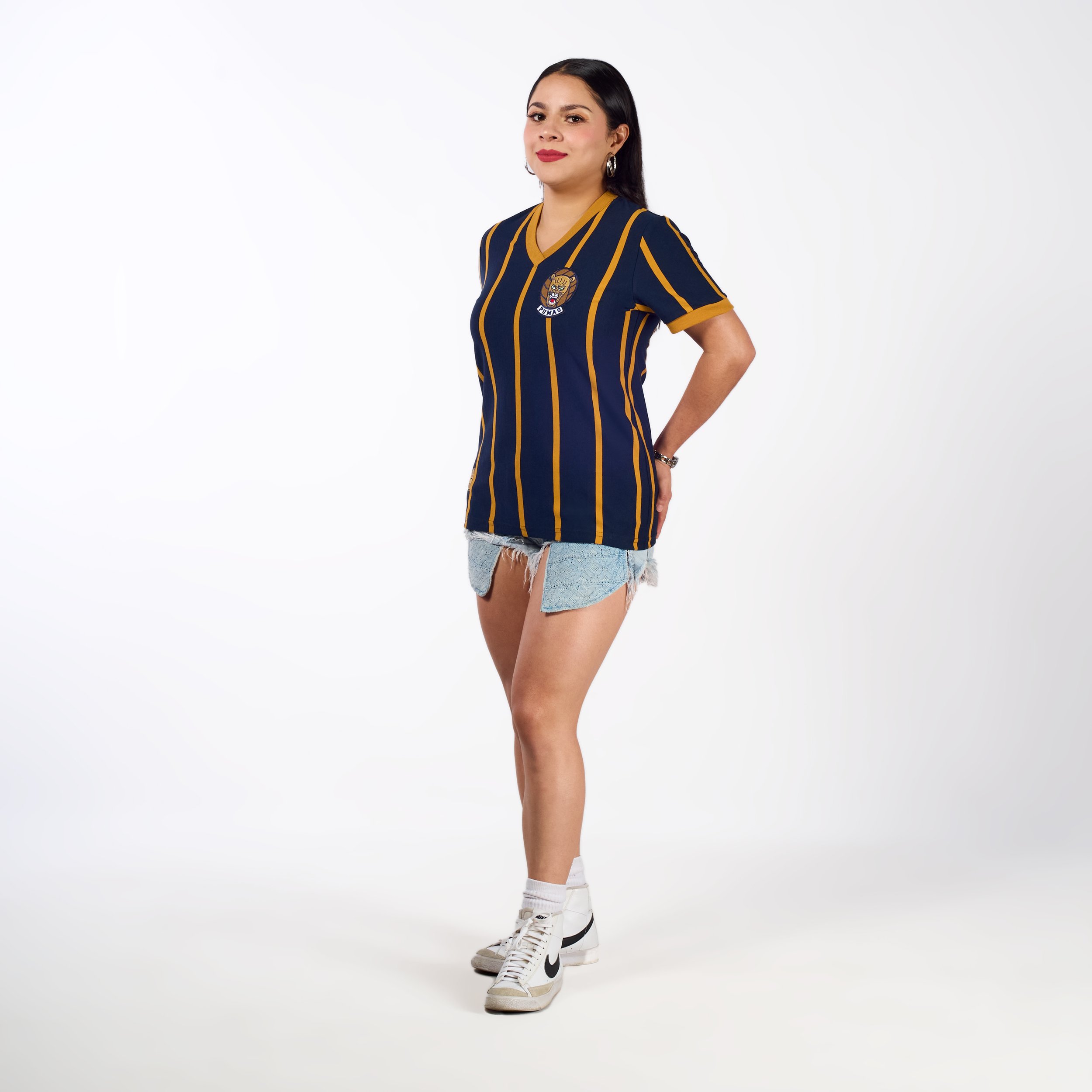 1962-1965 azul manga corta mujer perfil full.jpg