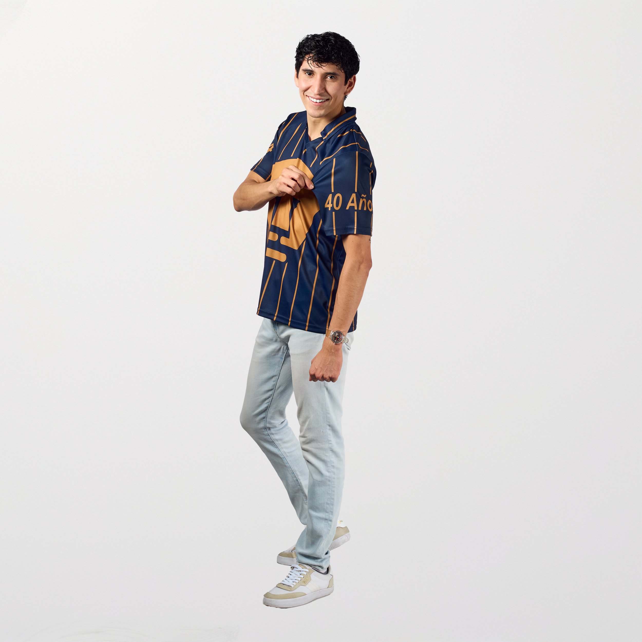 1994-1995 azul manga corta hombre perfil full.jpg