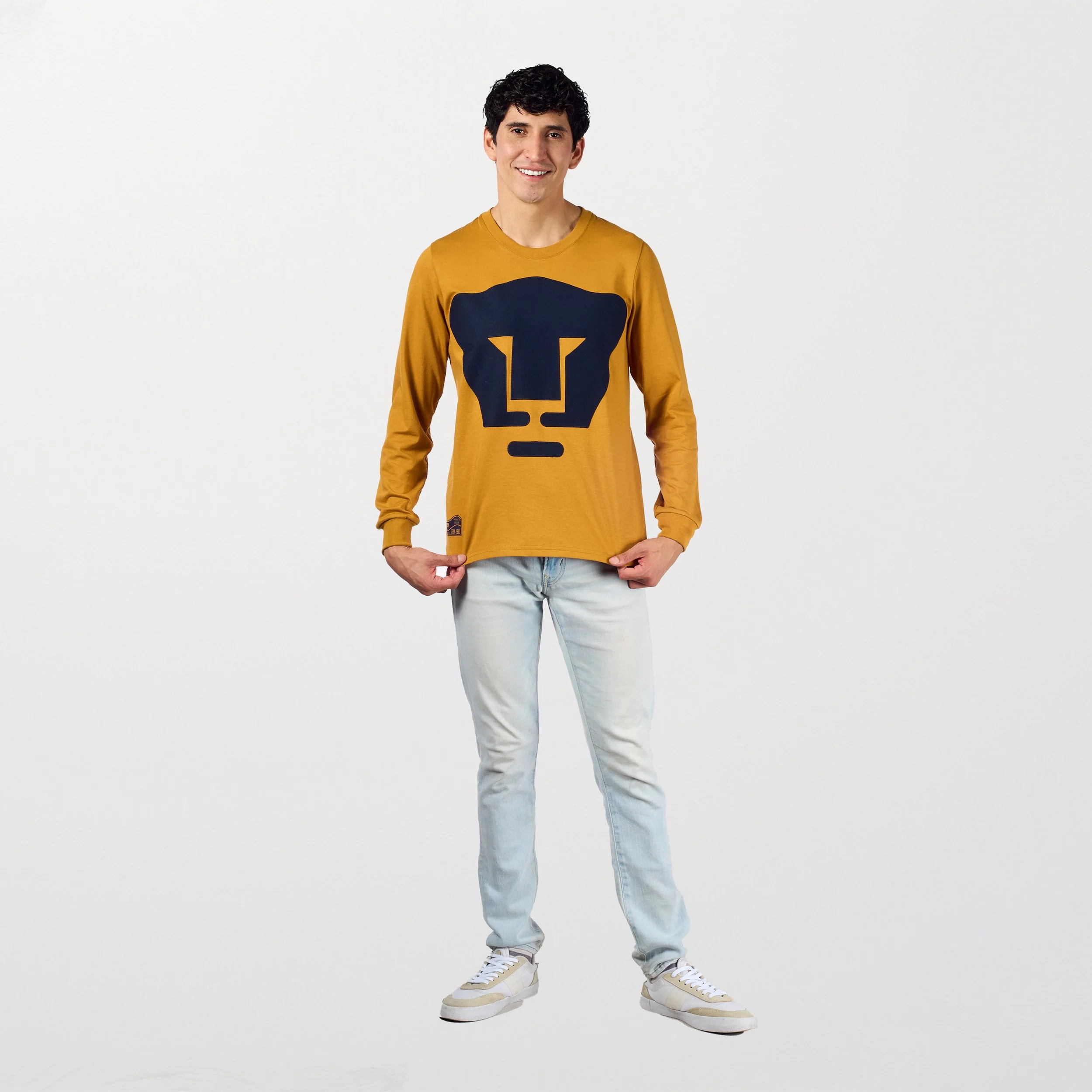 1980-1981 manga larga hombre frente full.jpg