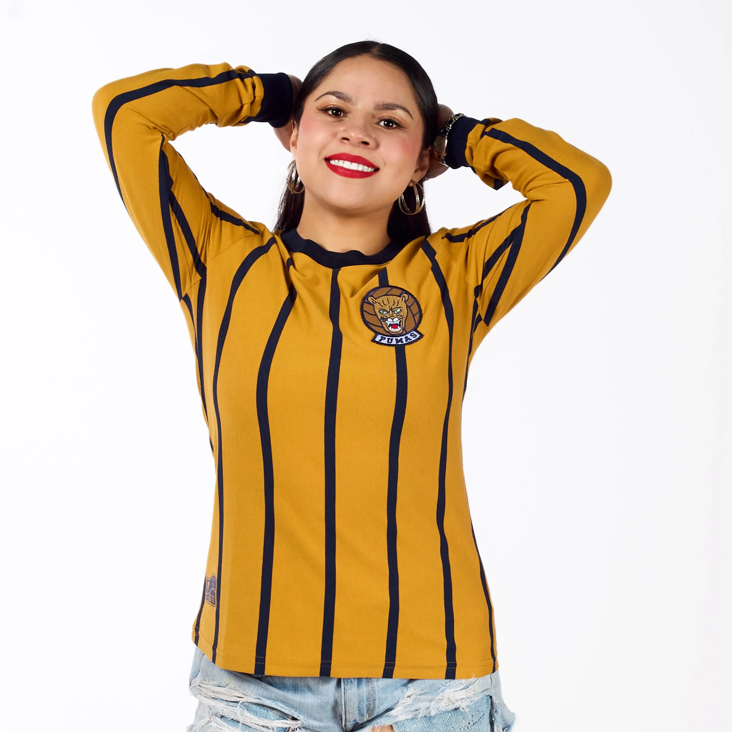 1970-1972 oro manga larga frente mujer.jpg