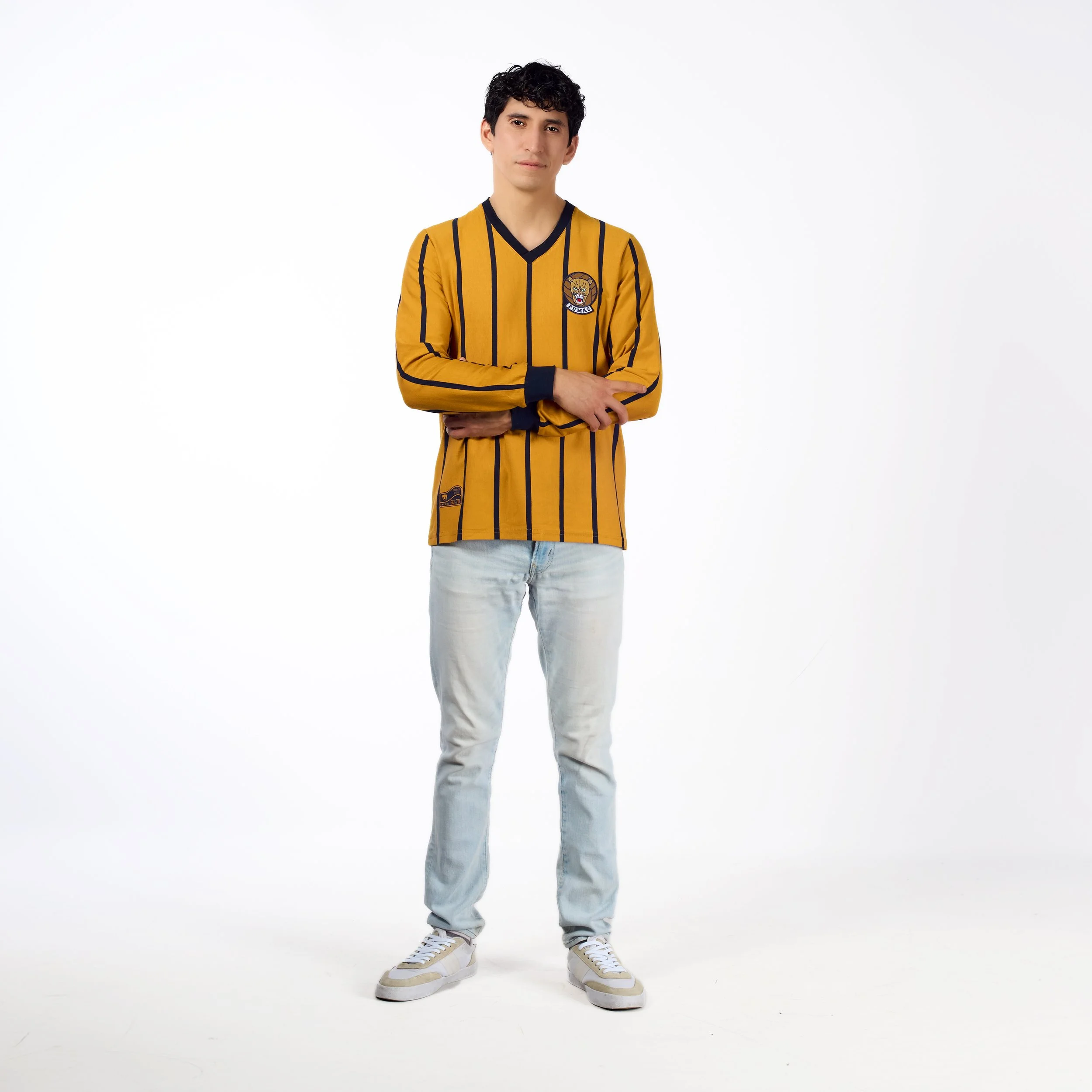 1962-1965 oro manga larga frente hombre full.jpg