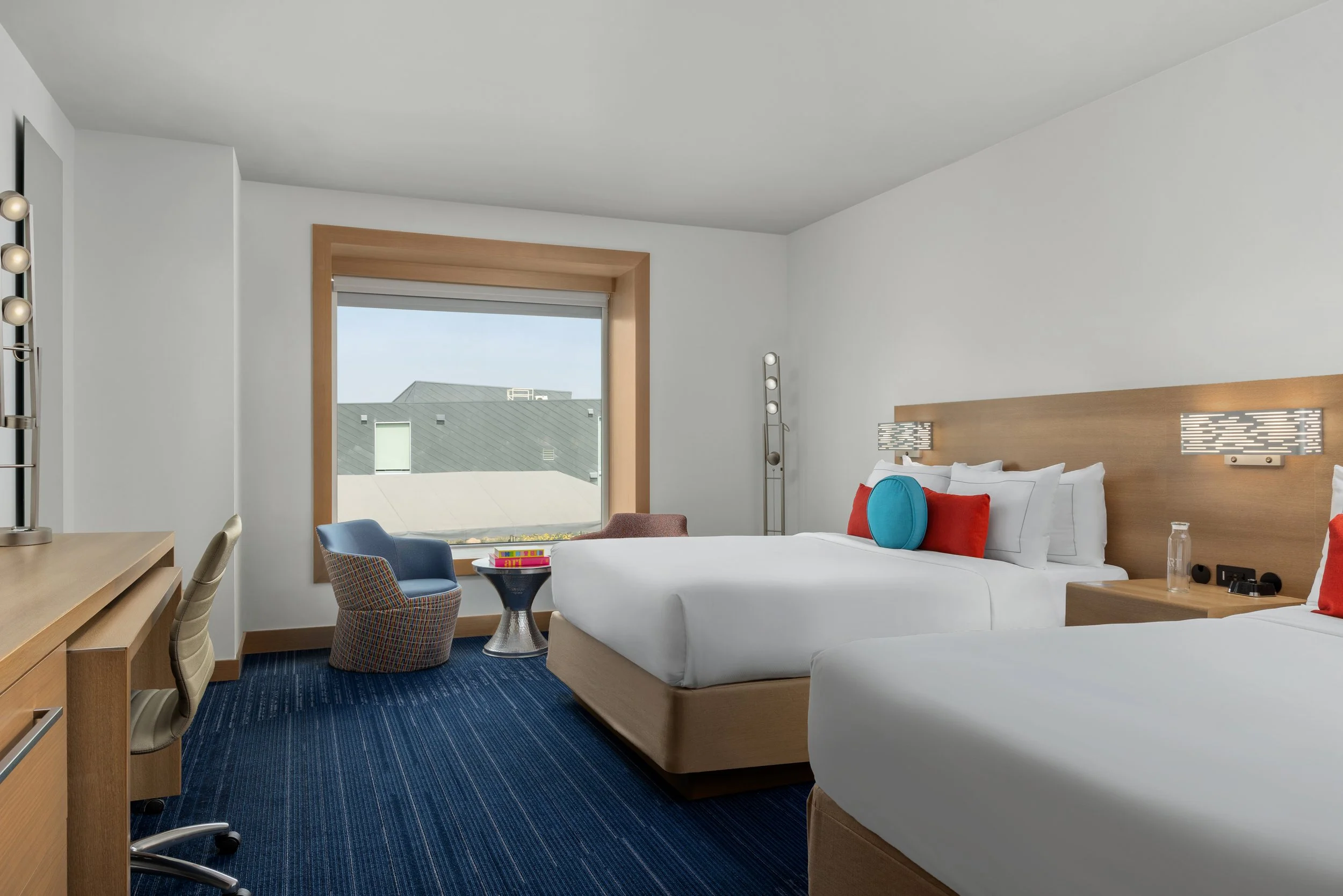 2023_Commercial_Hilton_Curio_Art Hotel_Denver_For Print-4615.jpg