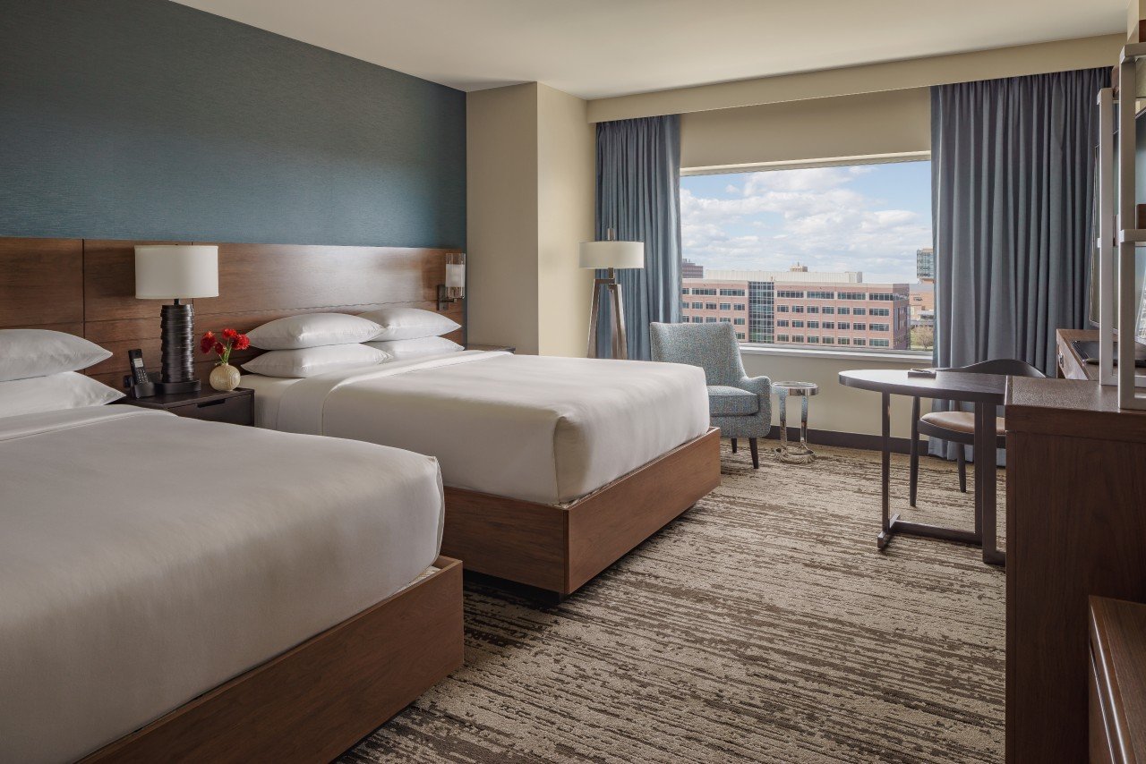 Hyatt-Regency-Aurora-Denver-Conference-Center-P037-Guestroom-Double-Queen-1280x1280.jpeg