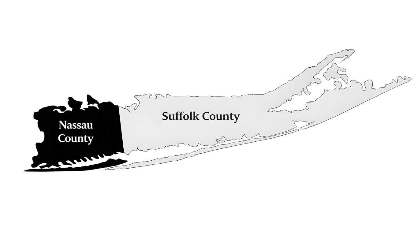 Map of Suffolk County in New York, showing Nassau County to the west and Suffolk County to the east.