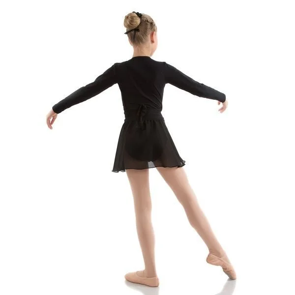 Maeve Black back.jpg