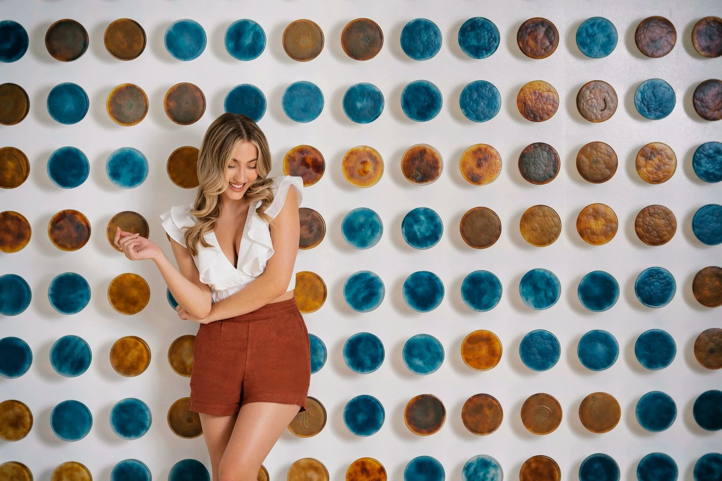 woman casually smilling for the photoshoot