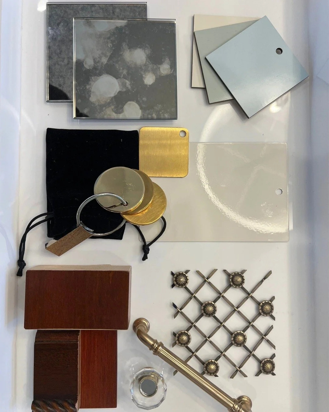 This part of the process never gets old for me, ya'll!! 😍

Pulling materials together, mixing textures, finishes, and colors, it&rsquo;s where the vision really starts to click before anything is built. These early flatlays set the tone for the enti
