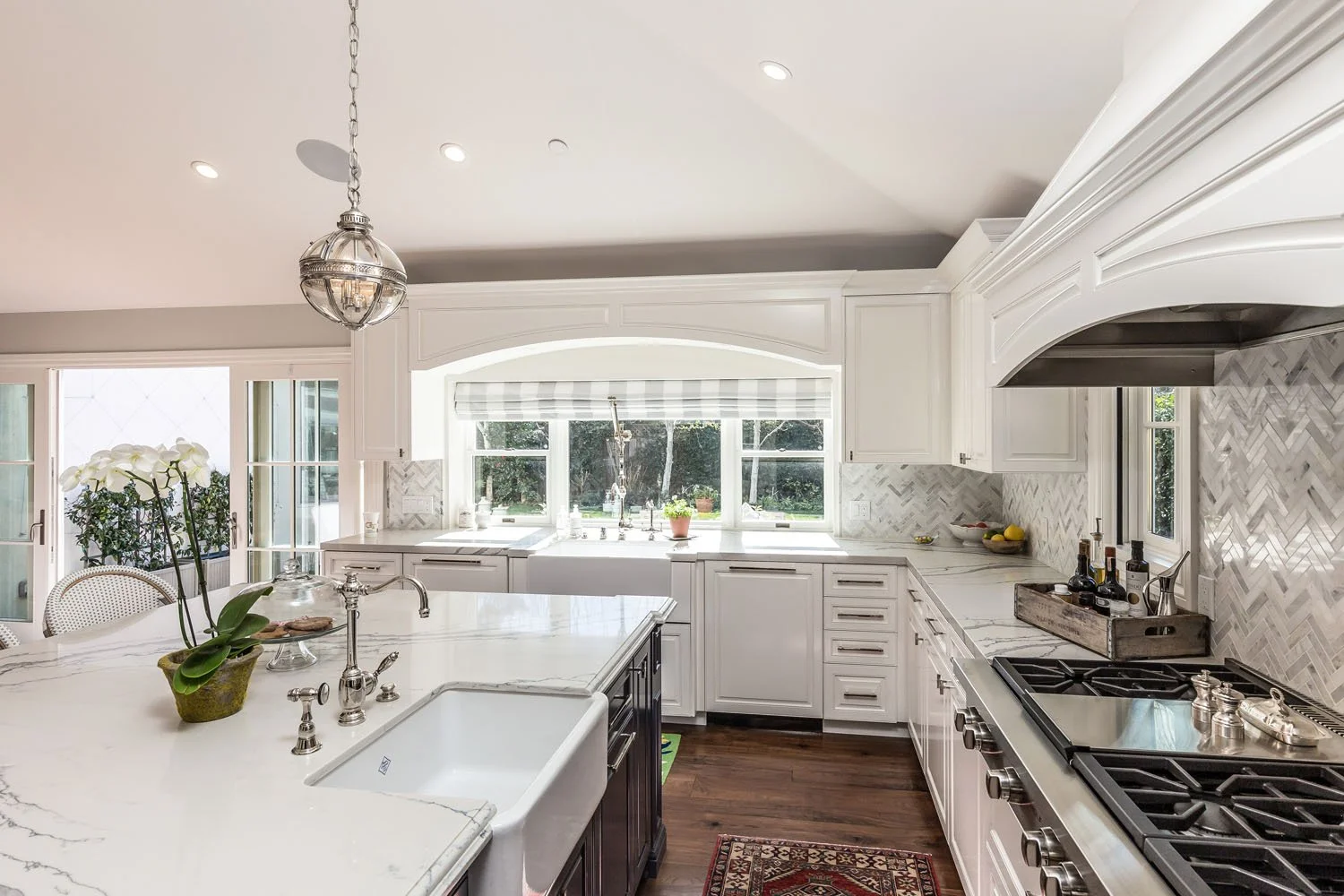 Copy of kitchen (5).JPG