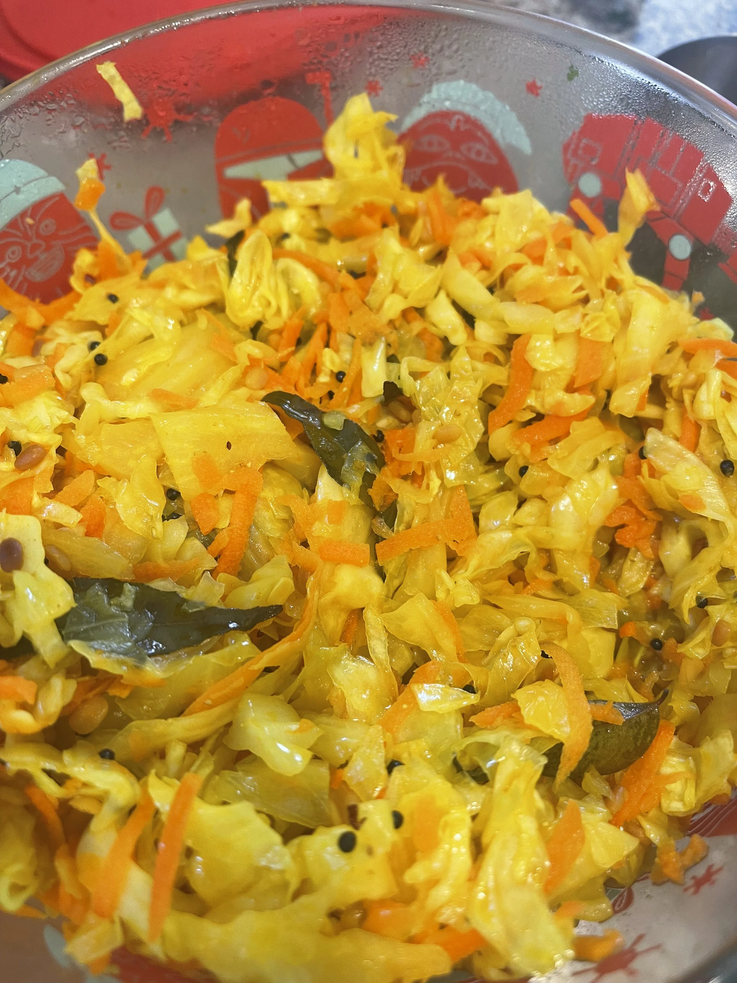 cabbage carrot poriyal