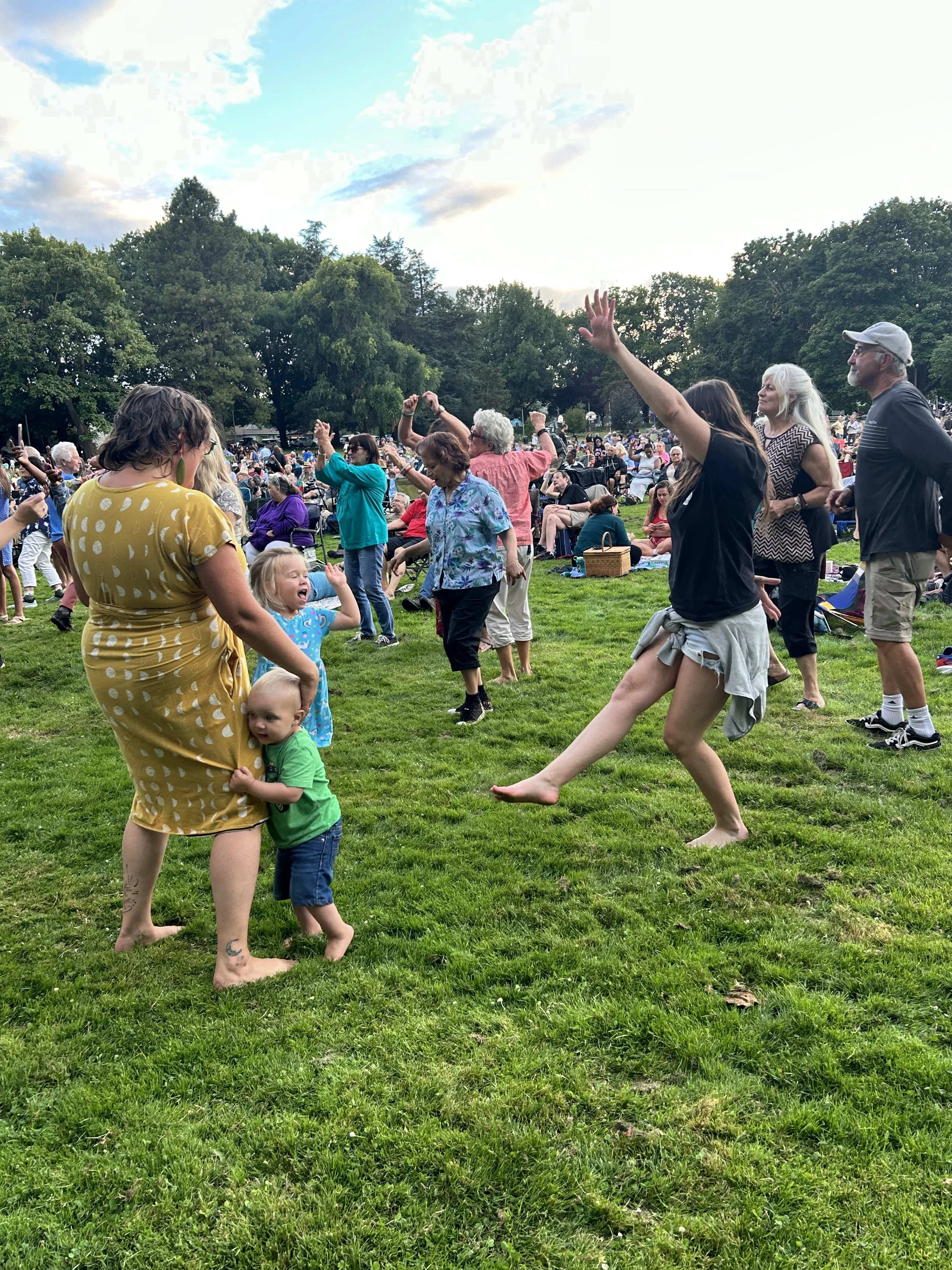 People dancing in Kenton Park