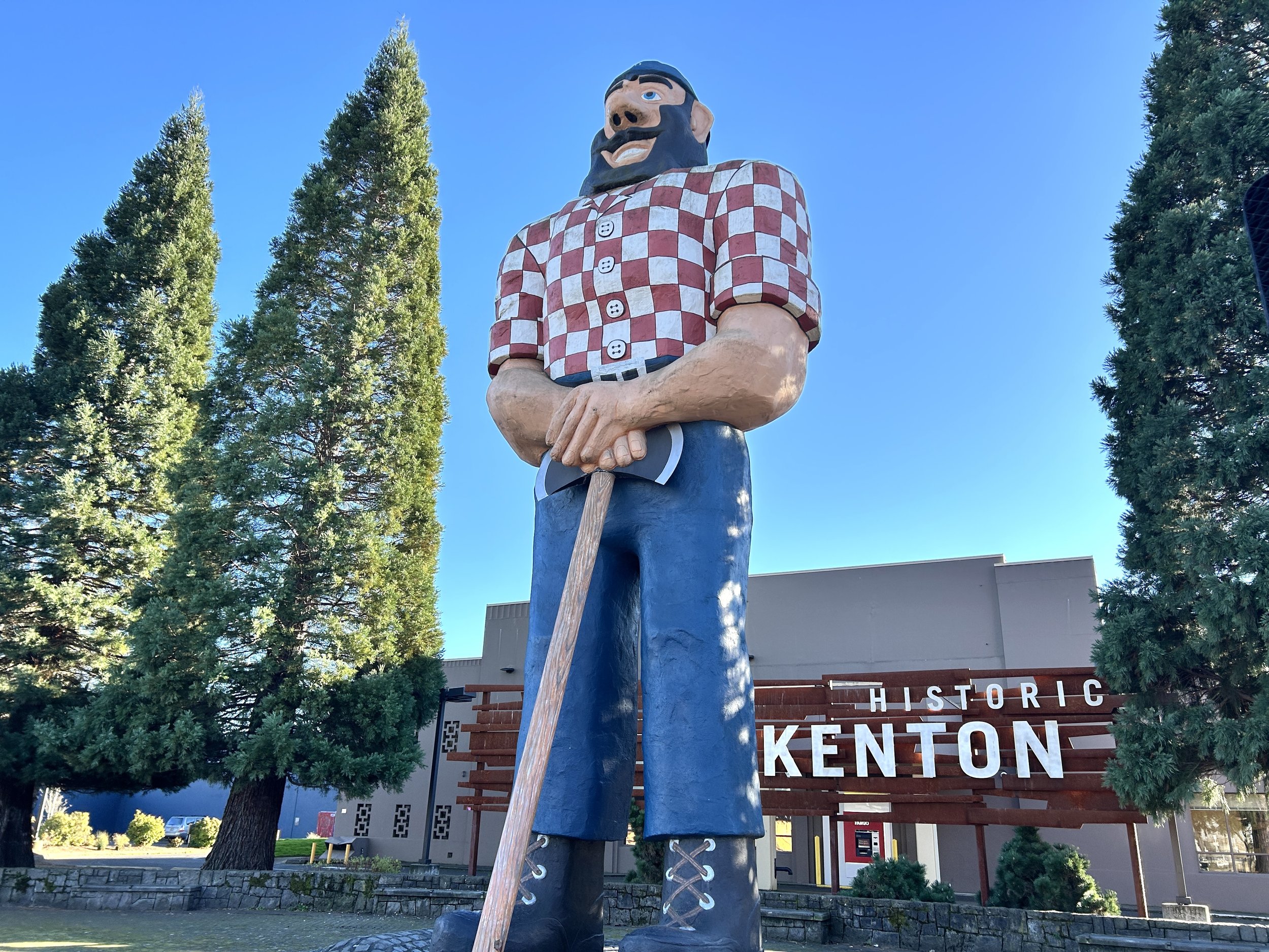 Historic Kenton gateway sign and Paul Bunyan statue.