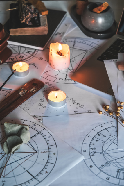 astrology-astrologer-calculates-natal-chart-and-m-2025-03-10-22-49-37-utc Large Medium.png