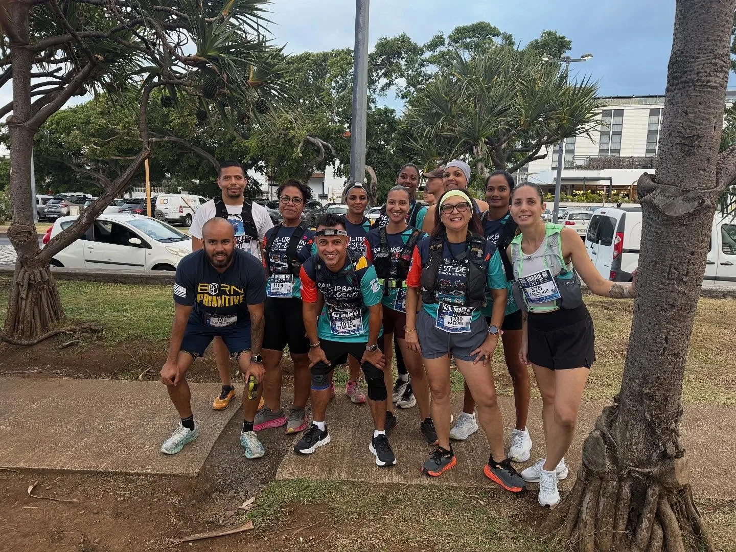 Hier soir, on &eacute;tait avec l&rsquo;&eacute;quipage sur la 3&egrave;me &eacute;dition du @trail_urbain_de_saint_denis 

Un grand bravo 🎉 

C&rsquo;est quelque chose d&rsquo;important de se fixer des challenges sportif

Le but n&rsquo;est pas d&r