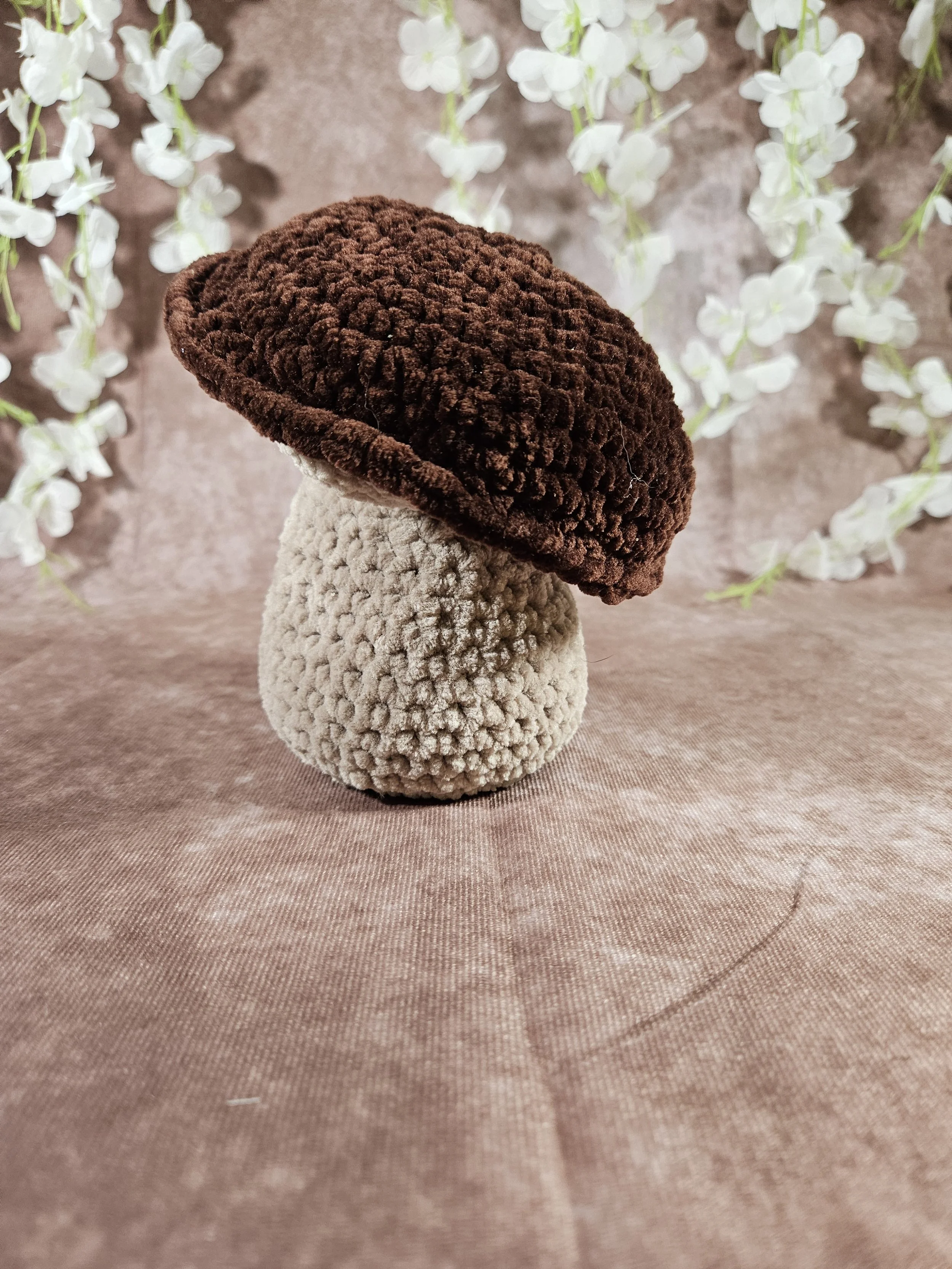 Medium Brown Mushroom