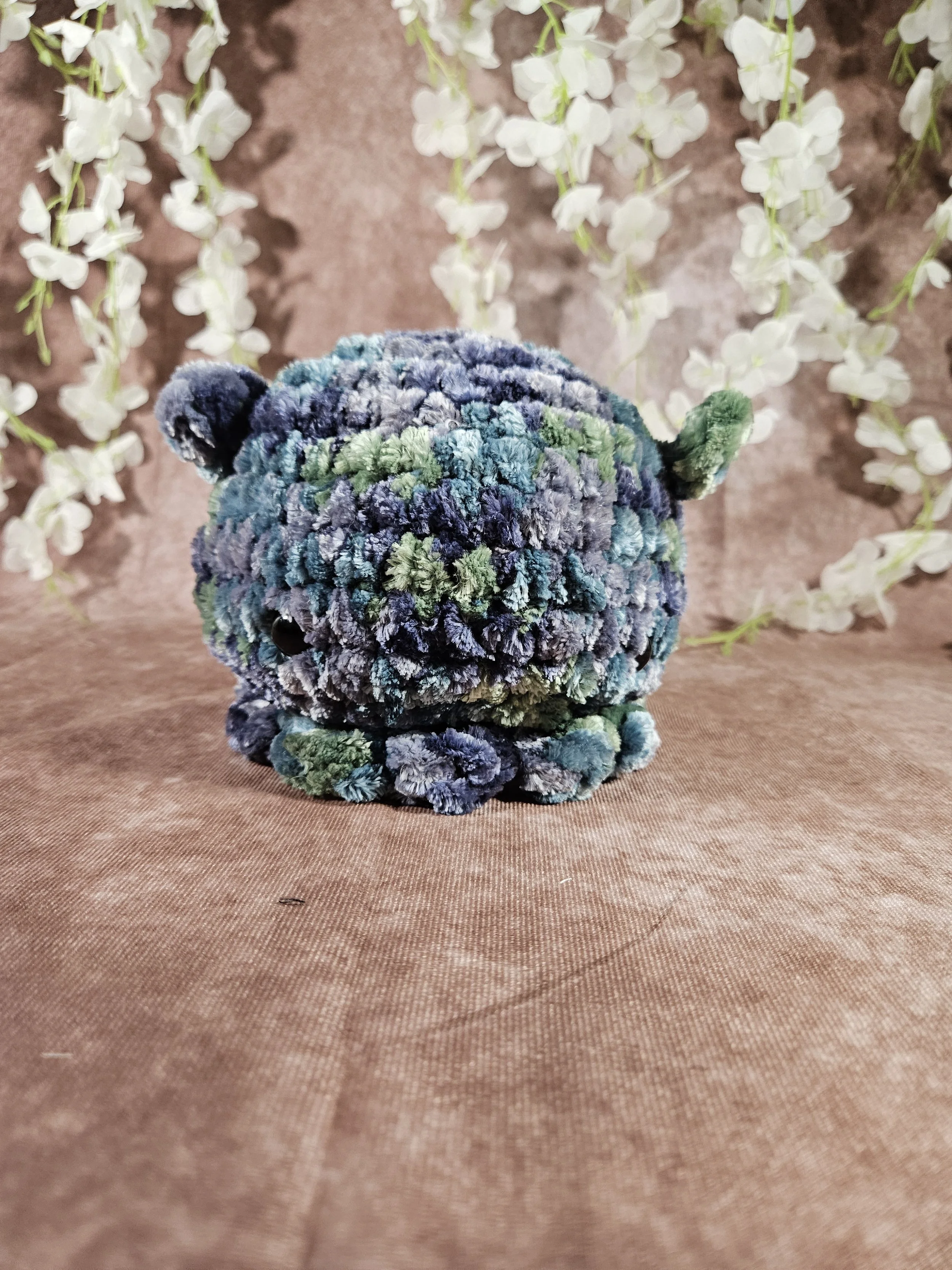 Large Blue Cuddlefish