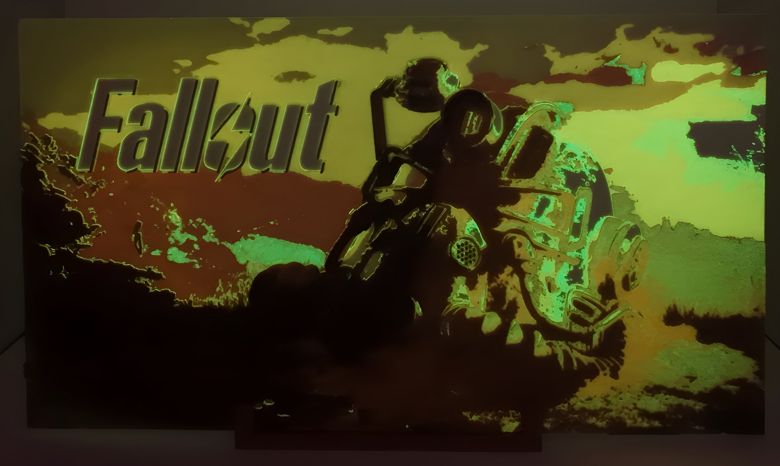 3D Print of Fallout art 

Glows when exposed to UV 
(No Lighting)