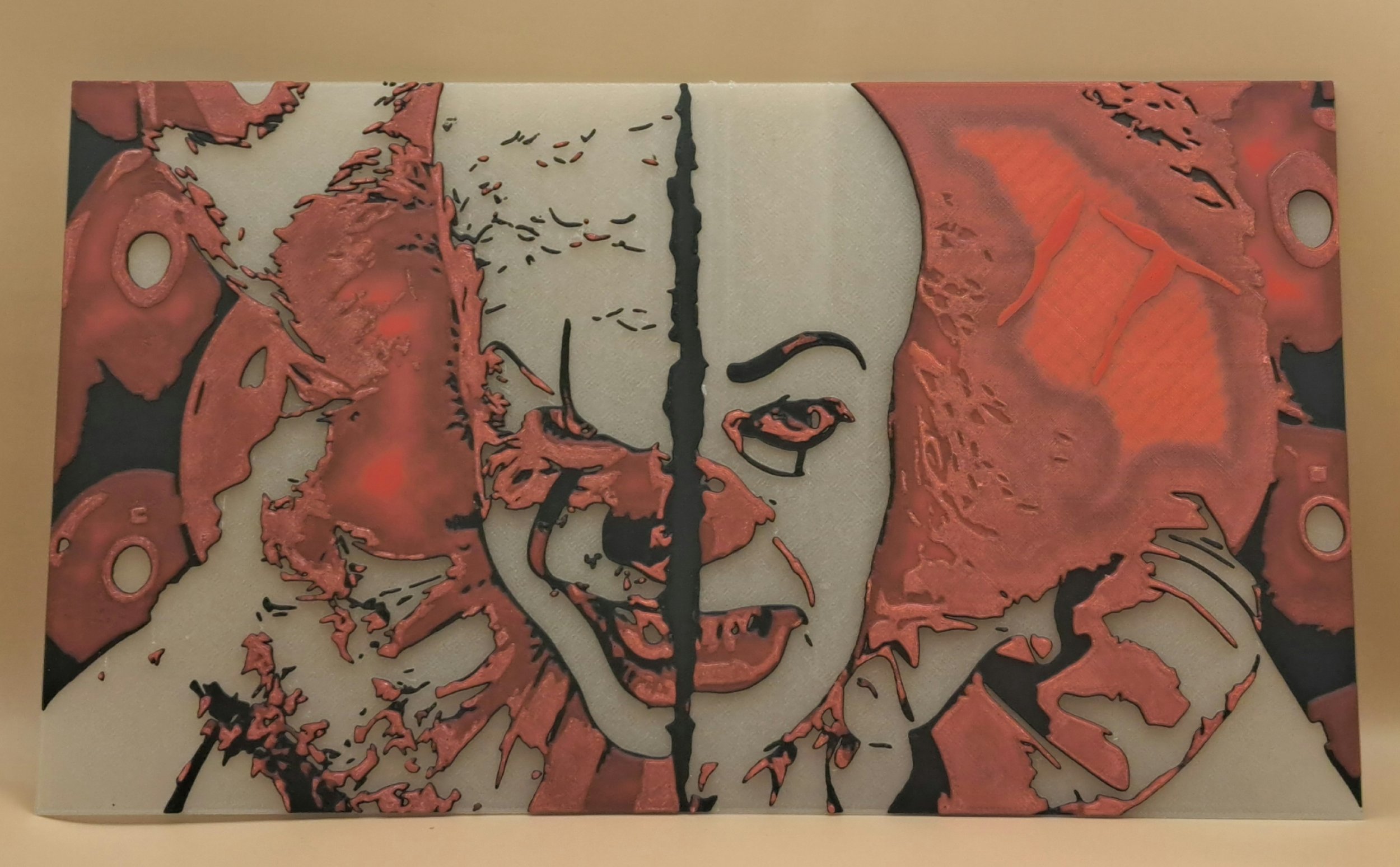 It - Pennywise - Tim Curry Vs Bill Skarsgård - Glow in the dark filament - Regular Lighting.